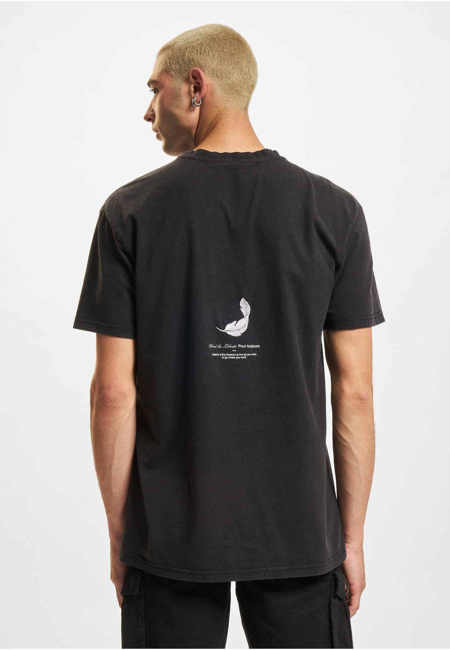 Upscale by Mister Tee Kurzarmshirt Upscale by Mister Tee Herren Vive la Lib günstig online kaufen