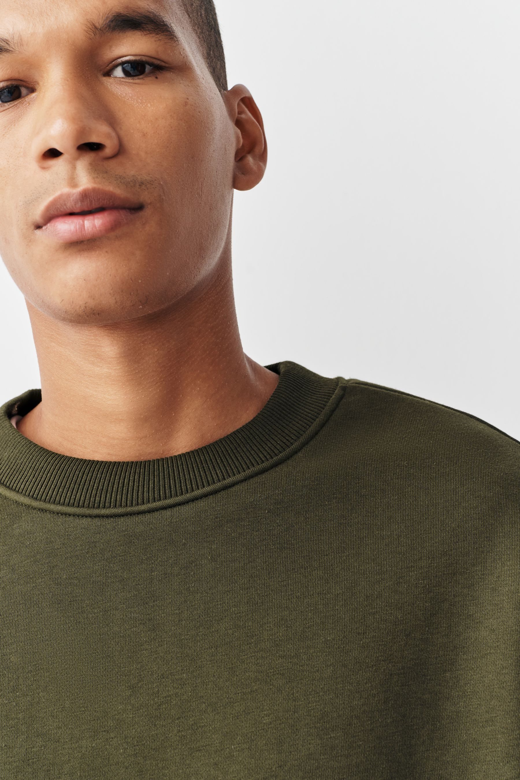 Next Sweater Schweres Regular Fit Rundhalssweatshirt (1-tlg) – Bild 5 von 5