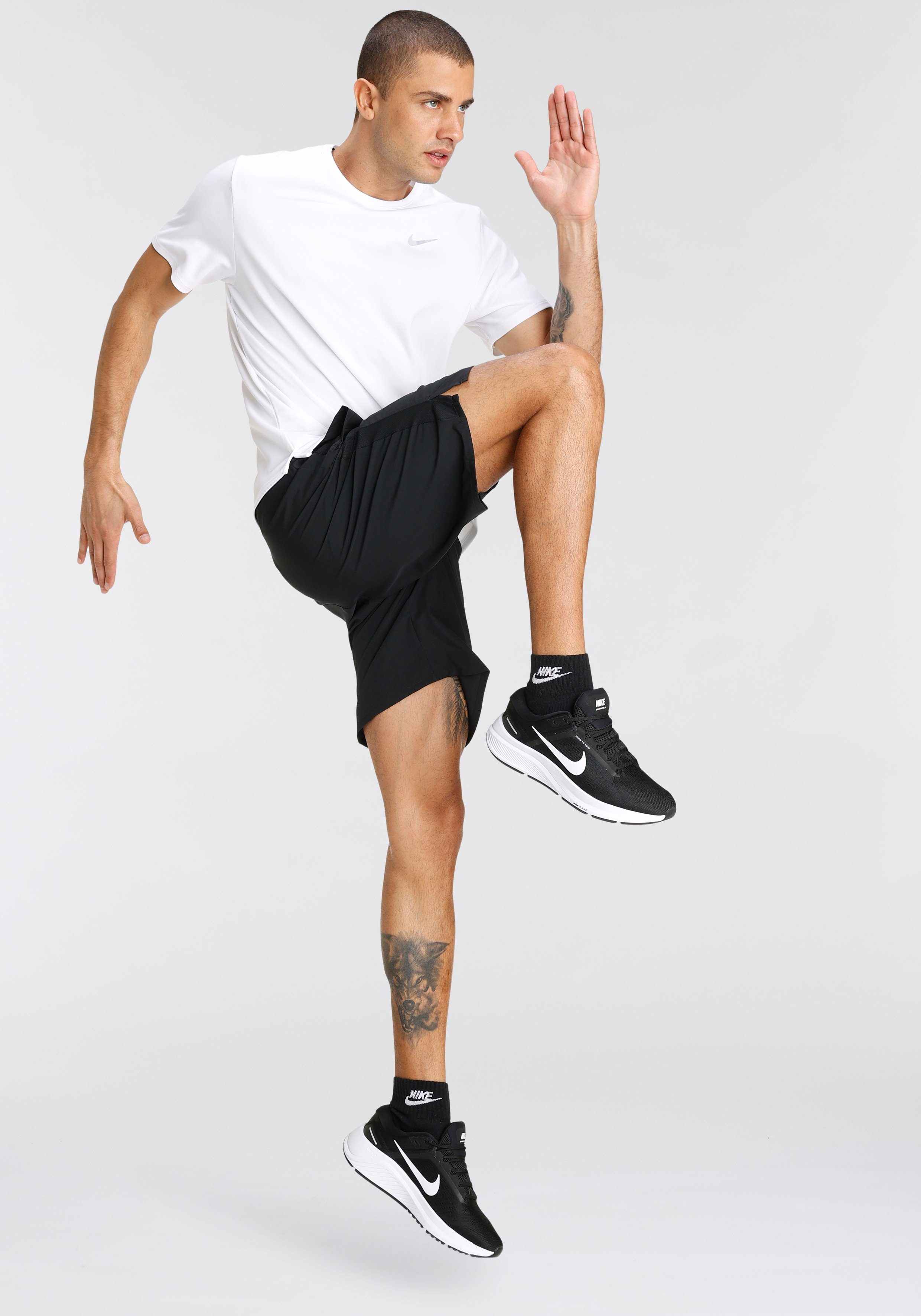 MEN'S Laufshirt DRI-FIT UV WHITE/REFLECTIVE SHORT-SLEEVE TOP MILER SILV RUNNING Nike