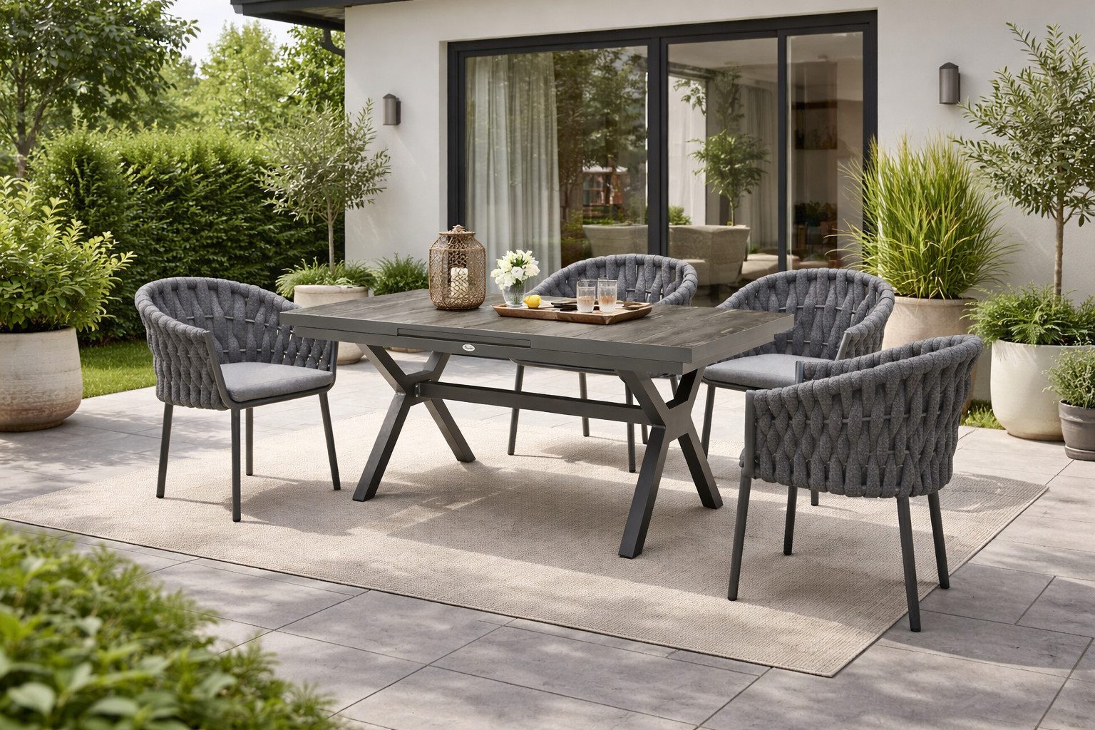 Destiny Garten-Essgruppe MOLINO GARDA, 4x Stapelsessel, 1x ausziehbarer Tisch 160/210x100 cm, anthrazit