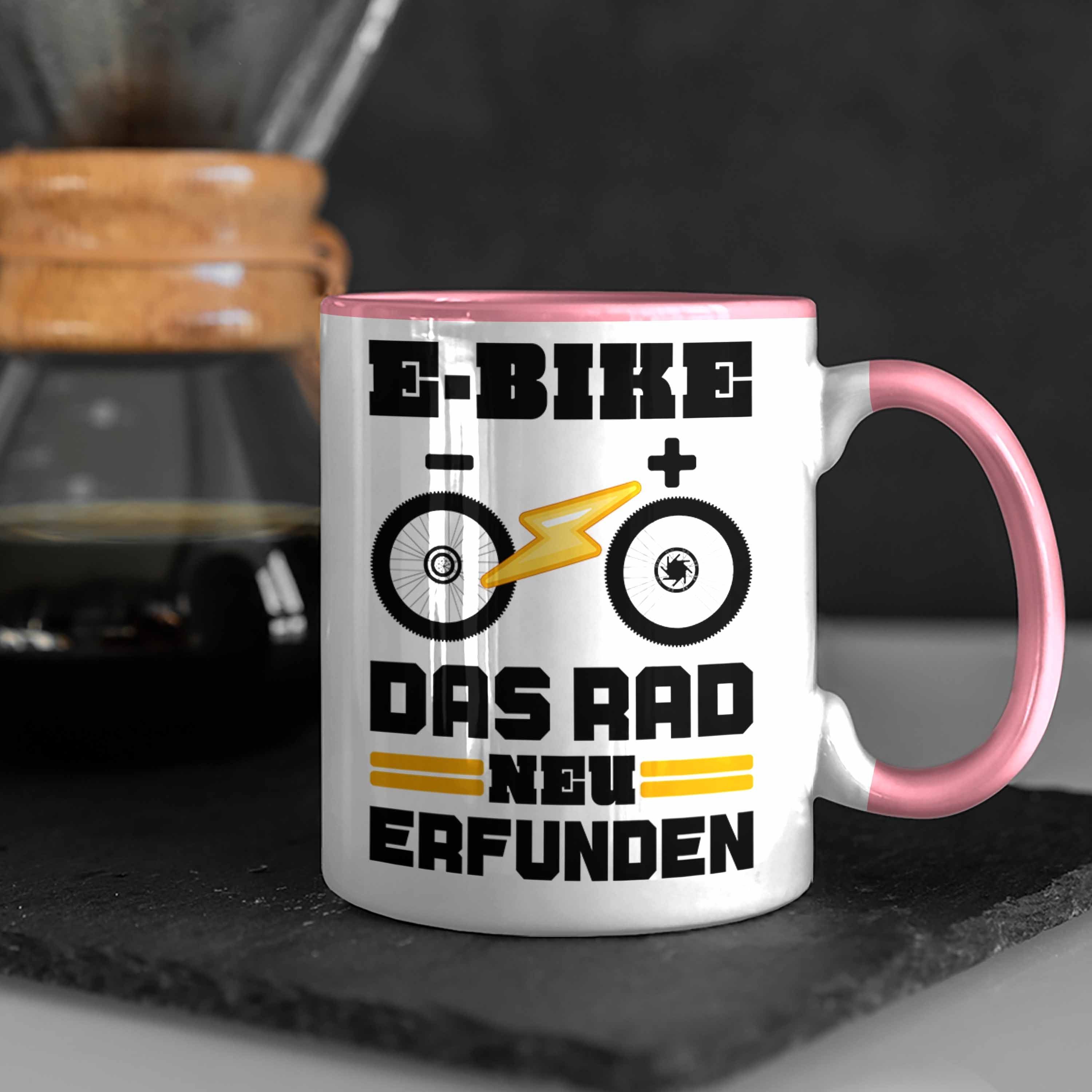 Tasse Geschenk Tasse Trendation mit Trendation Ebike Rentner Kaffeetasse Lustige Geschenke Elektrofahrrad Rosa Sprüche Spruch - E-Bike