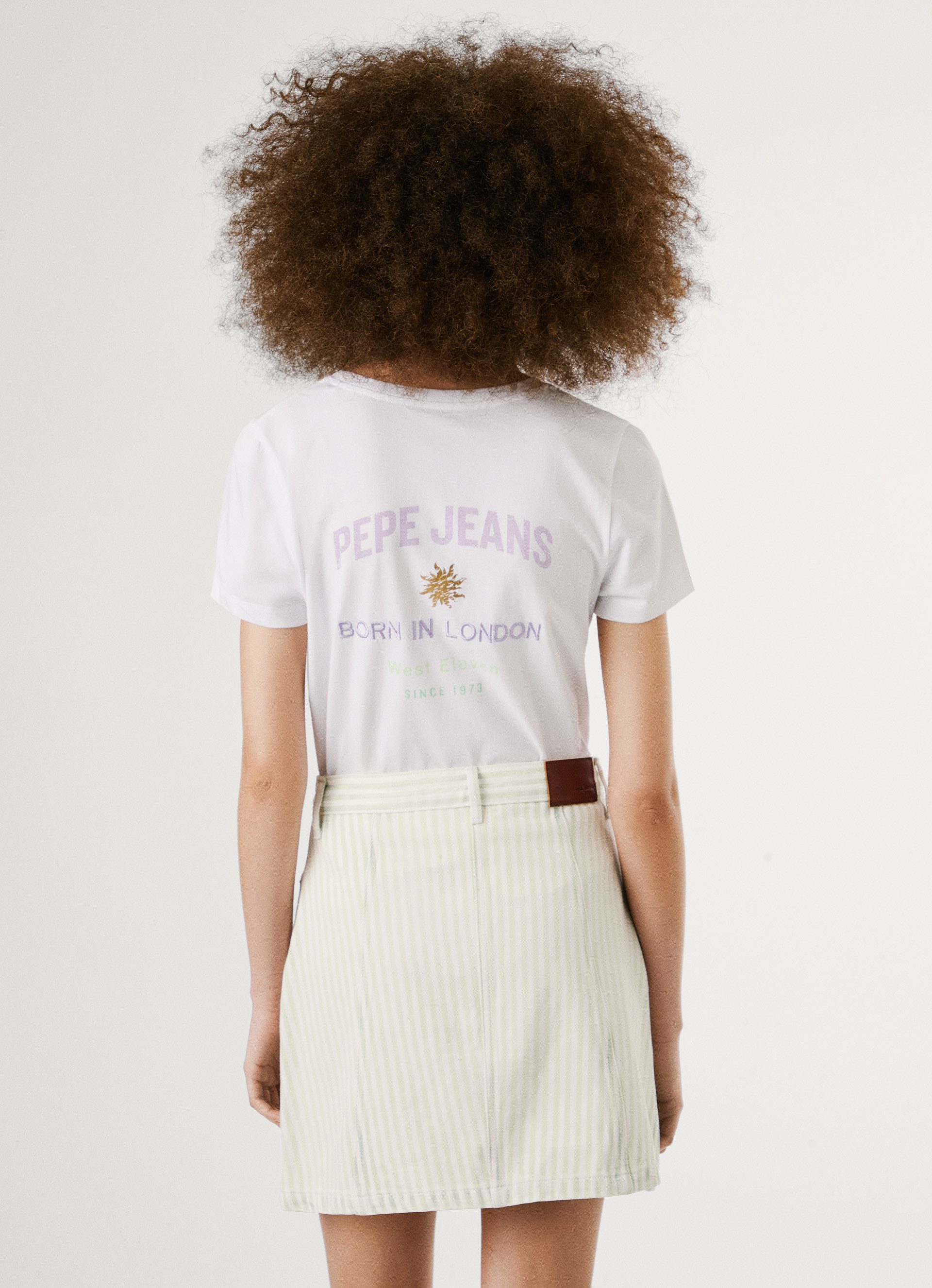 Pepe Jeans T-Shirt AMANDA mit Stick- und Druckelementen