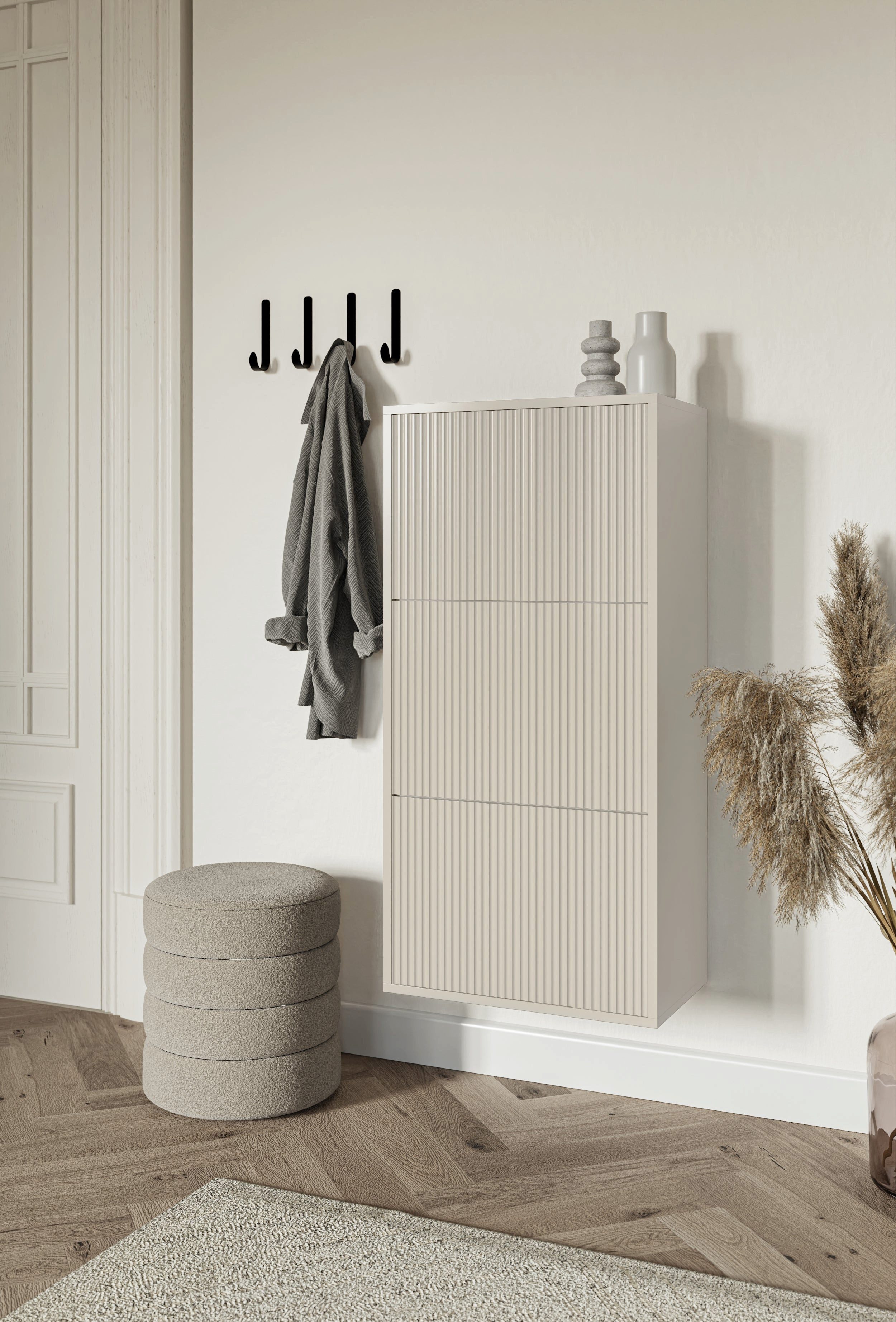 Selsey Hängeschuhschrank VELDIO Wand-Schuhkipper mit 3 Klappen, 50 cm breite