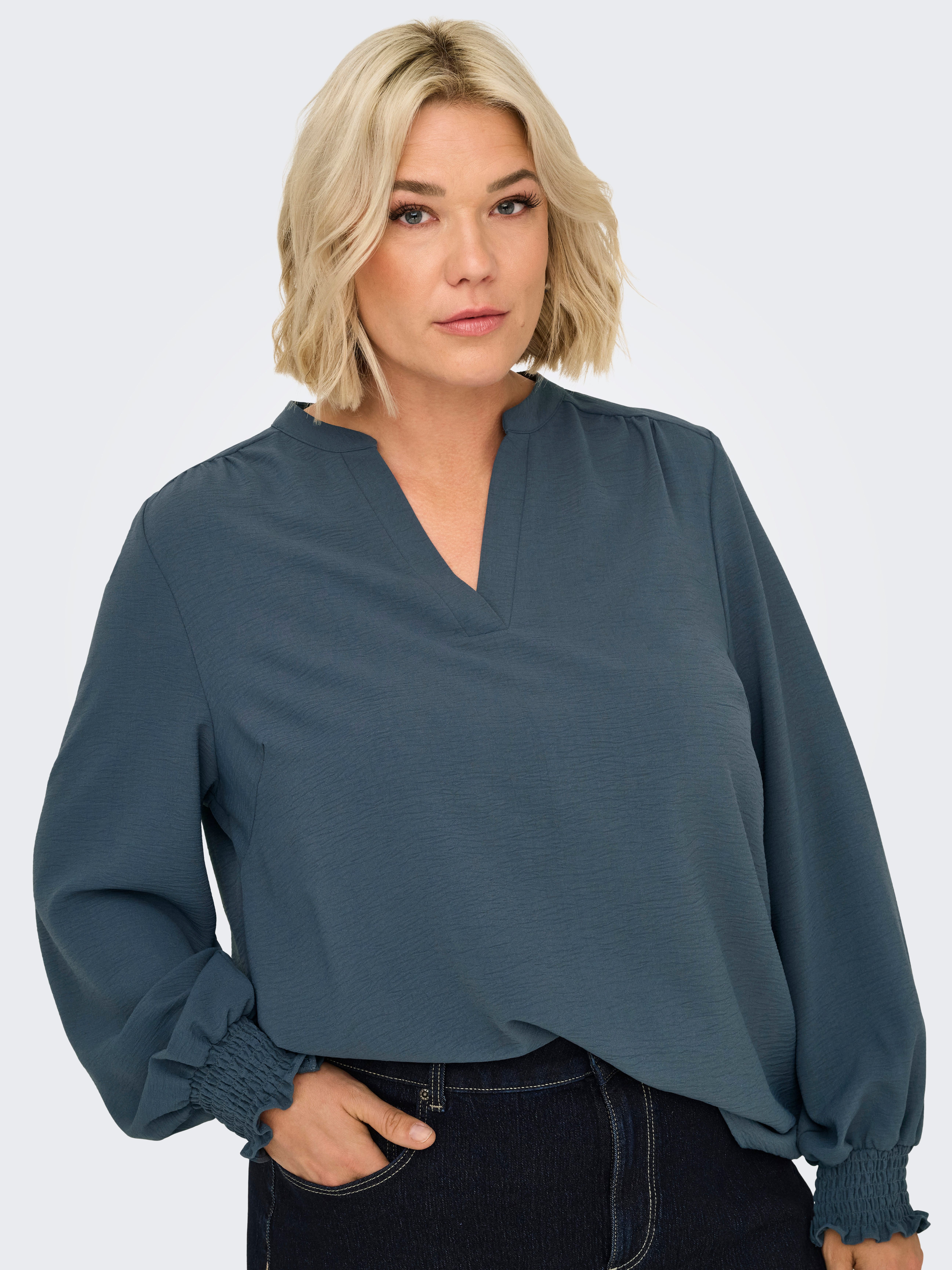 ONLY CARMAKOMA Shirtbluse CARMETTA LIFE V-NECK TOP WVN NOOS günstig online kaufen