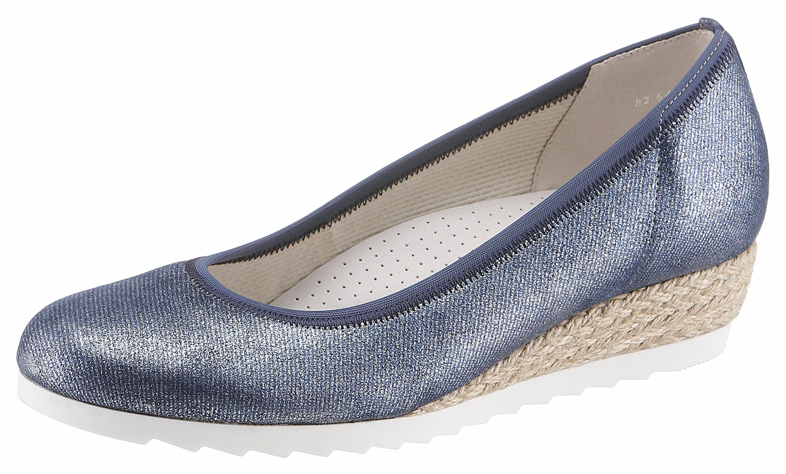 gabor metallic pumps