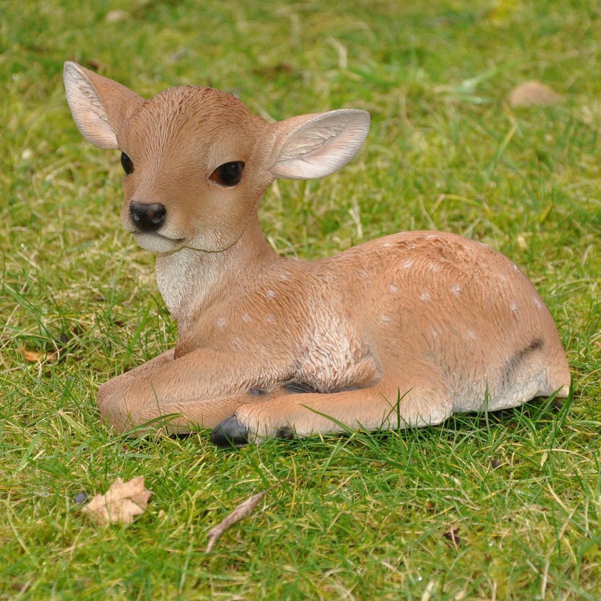 dazikemo Gartenfigur Liegendes Reh Rehkitz günstig online kaufen