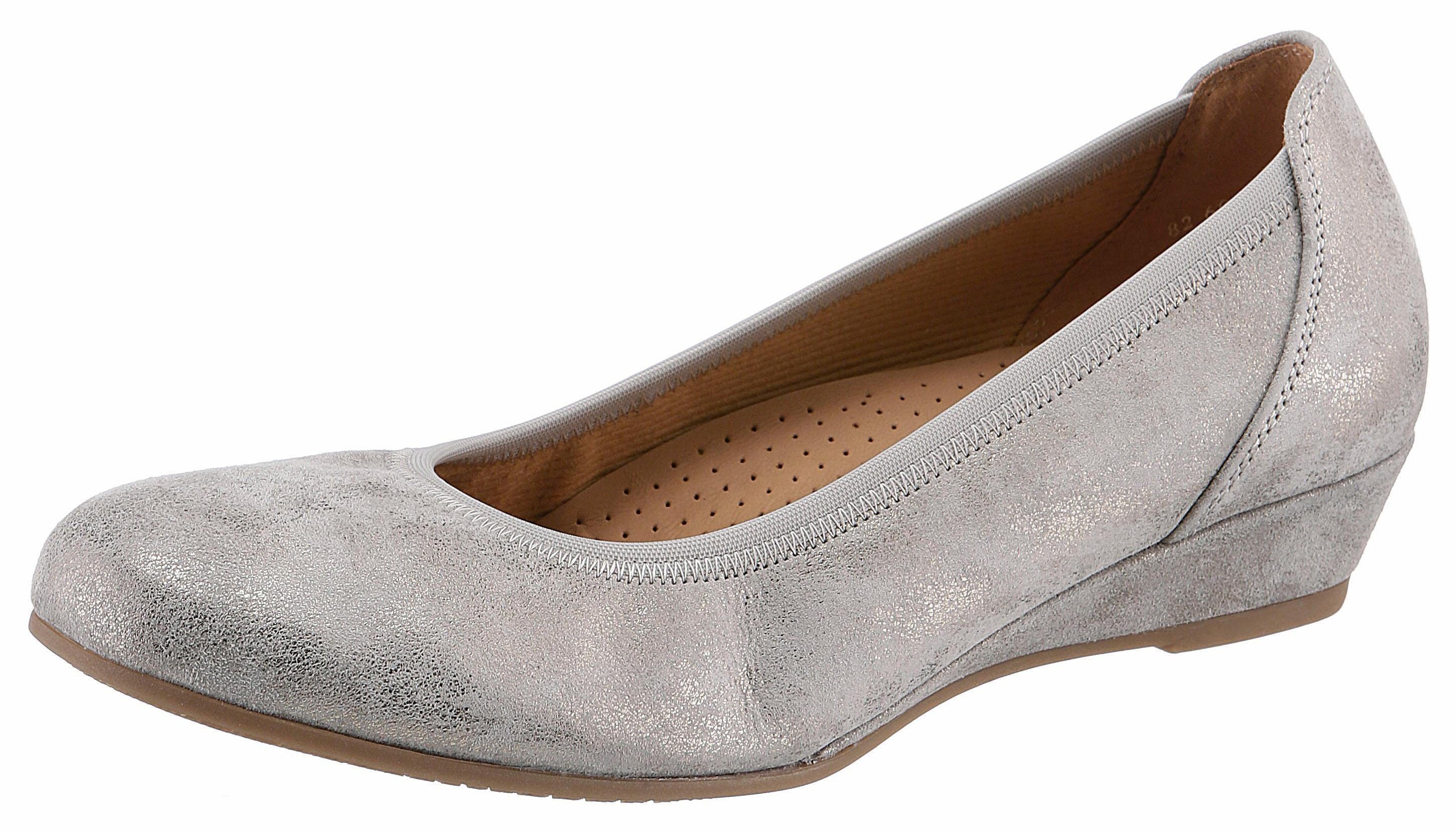 gabor taupe pumps