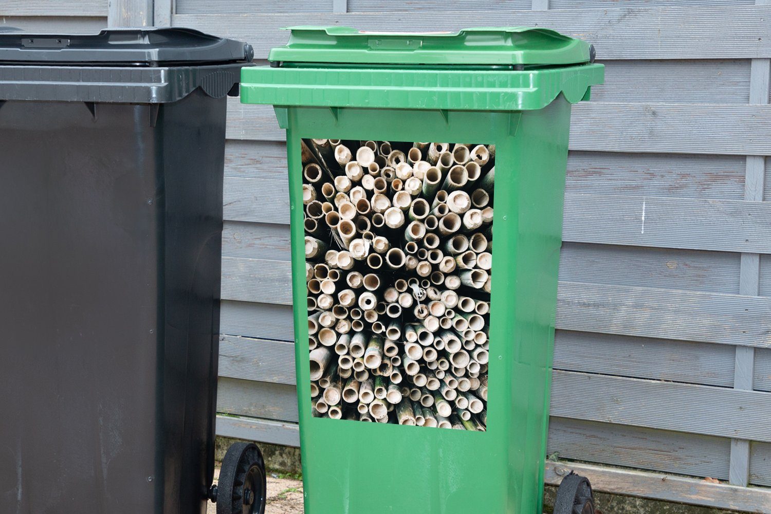 Bambus - Grün St), - Container, (1 MuchoWow Mülleimer-aufkleber, Abfalbehälter Sticker, Mülltonne, Tropisch Wandsticker