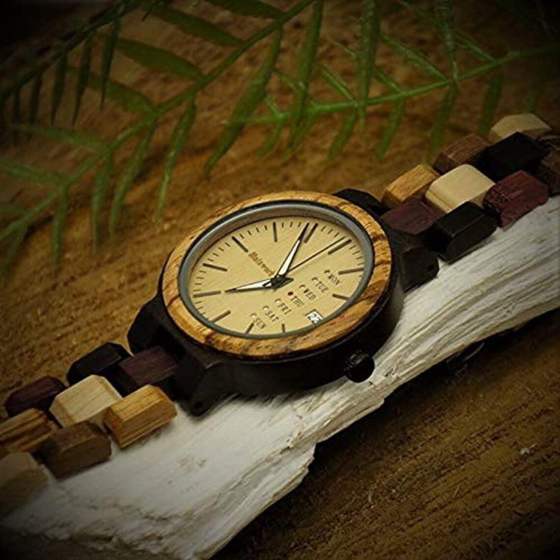 mit TREBBIN Quarzuhr & Uhr in Holz Datum braun beige Damen kleine Armband Holzwerk