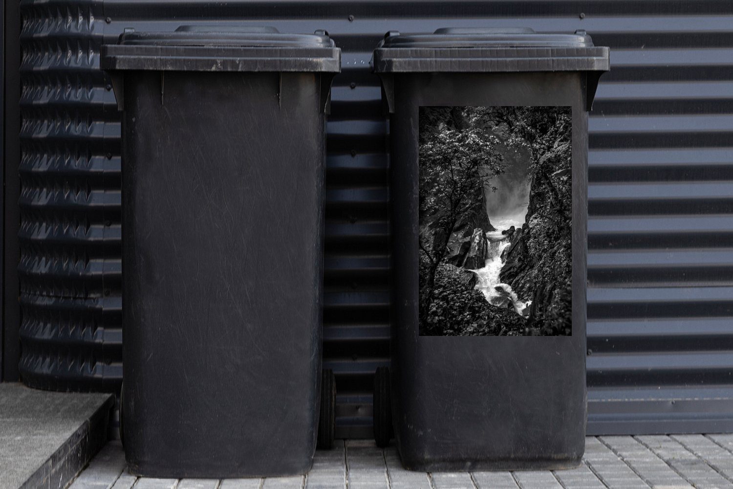 - Weiß Mülltonne, Schwarz St), - Container, MuchoWow Sticker, (1 Wandsticker Südamerika - Baum Mülleimer-aufkleber, Abfalbehälter
