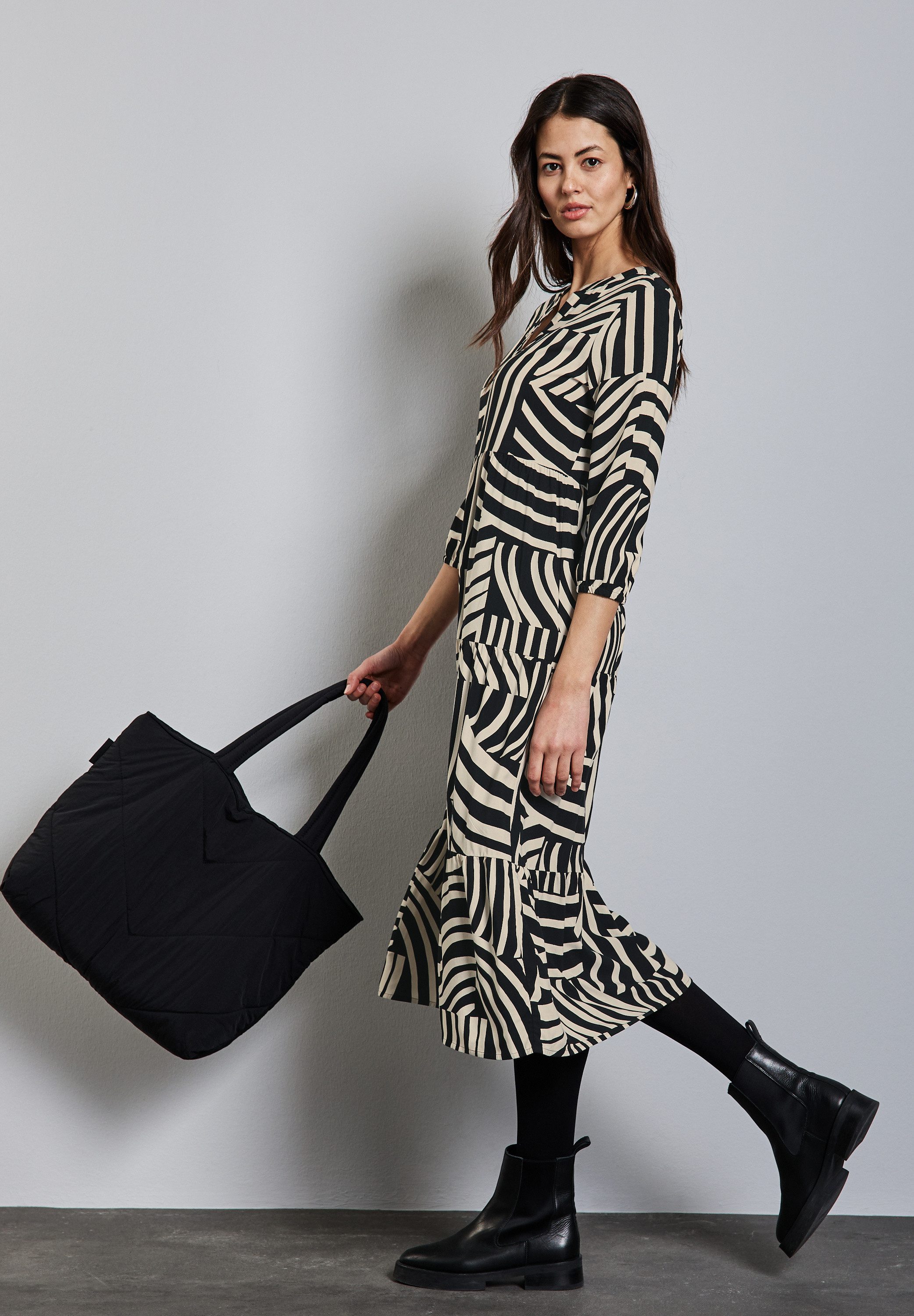 STREET ONE Midikleid aus Viskose