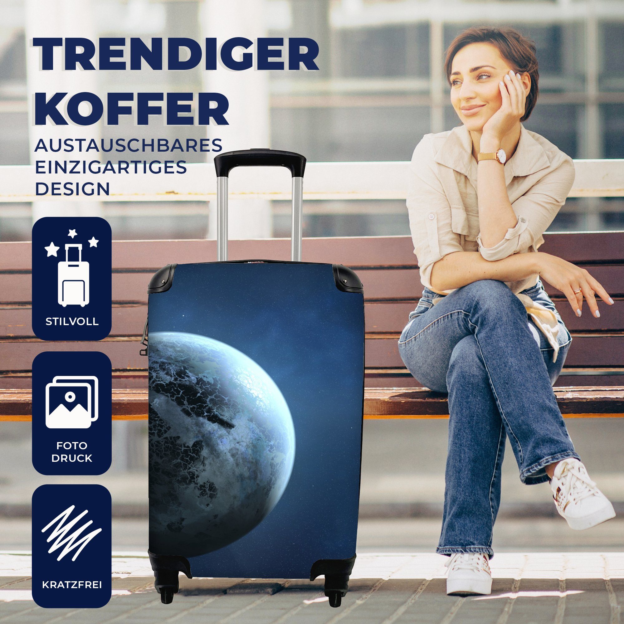 Eine MuchoWow Handgepäckkoffer Handgepäck rollen, 4 Illustration eines für mit Trolley, Reisetasche Planeten, Rollen, Ferien, Reisekoffer