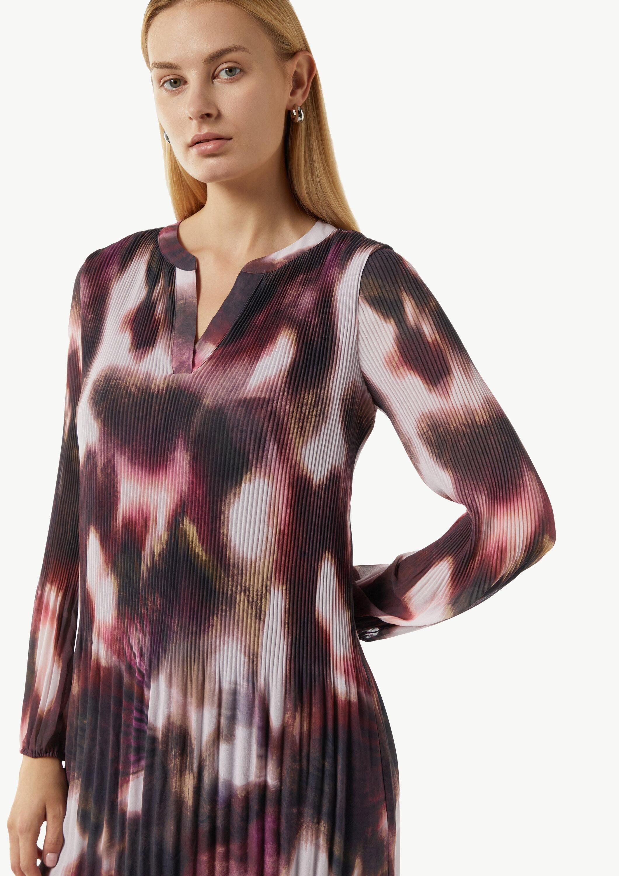 comma Minikleid Kleid Kurzes Kleid aus plissiertem Chiffon