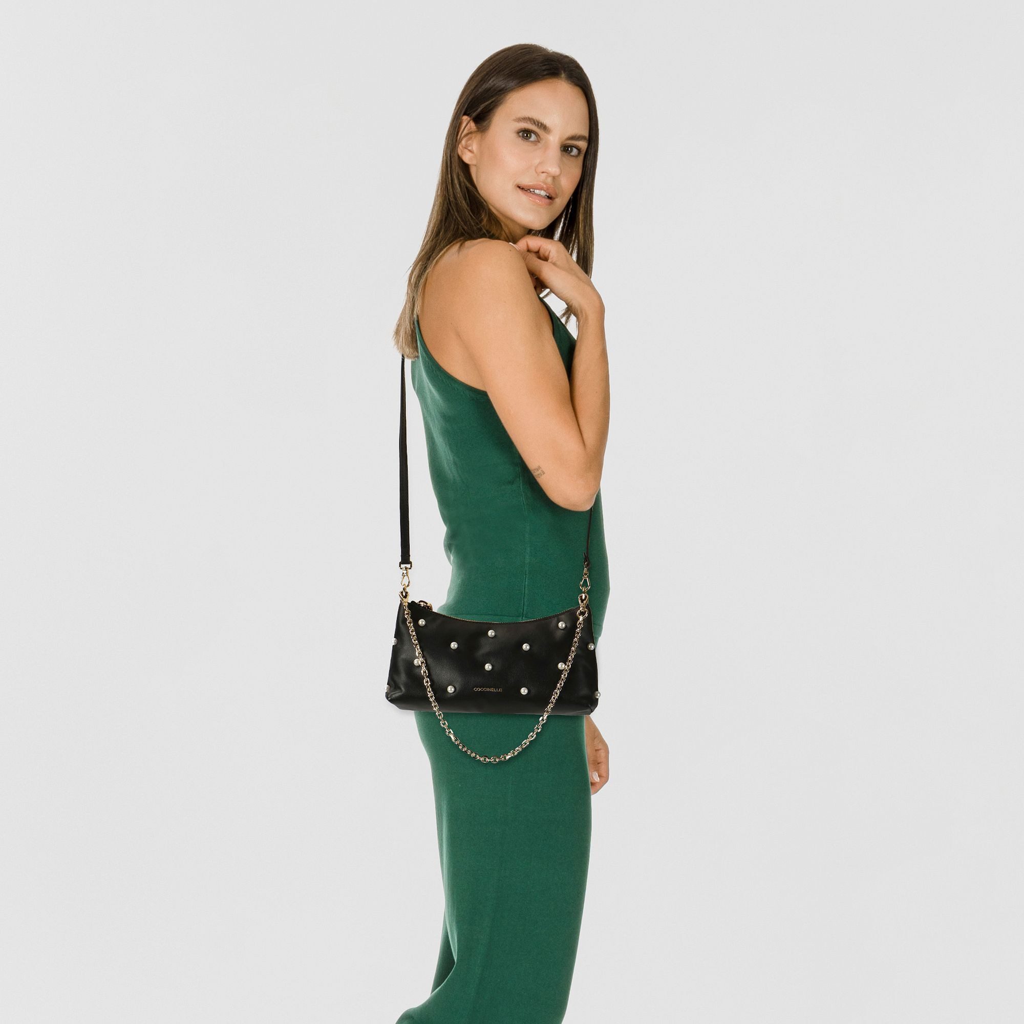COCCINELLE Umhängetasche Aura, Leder