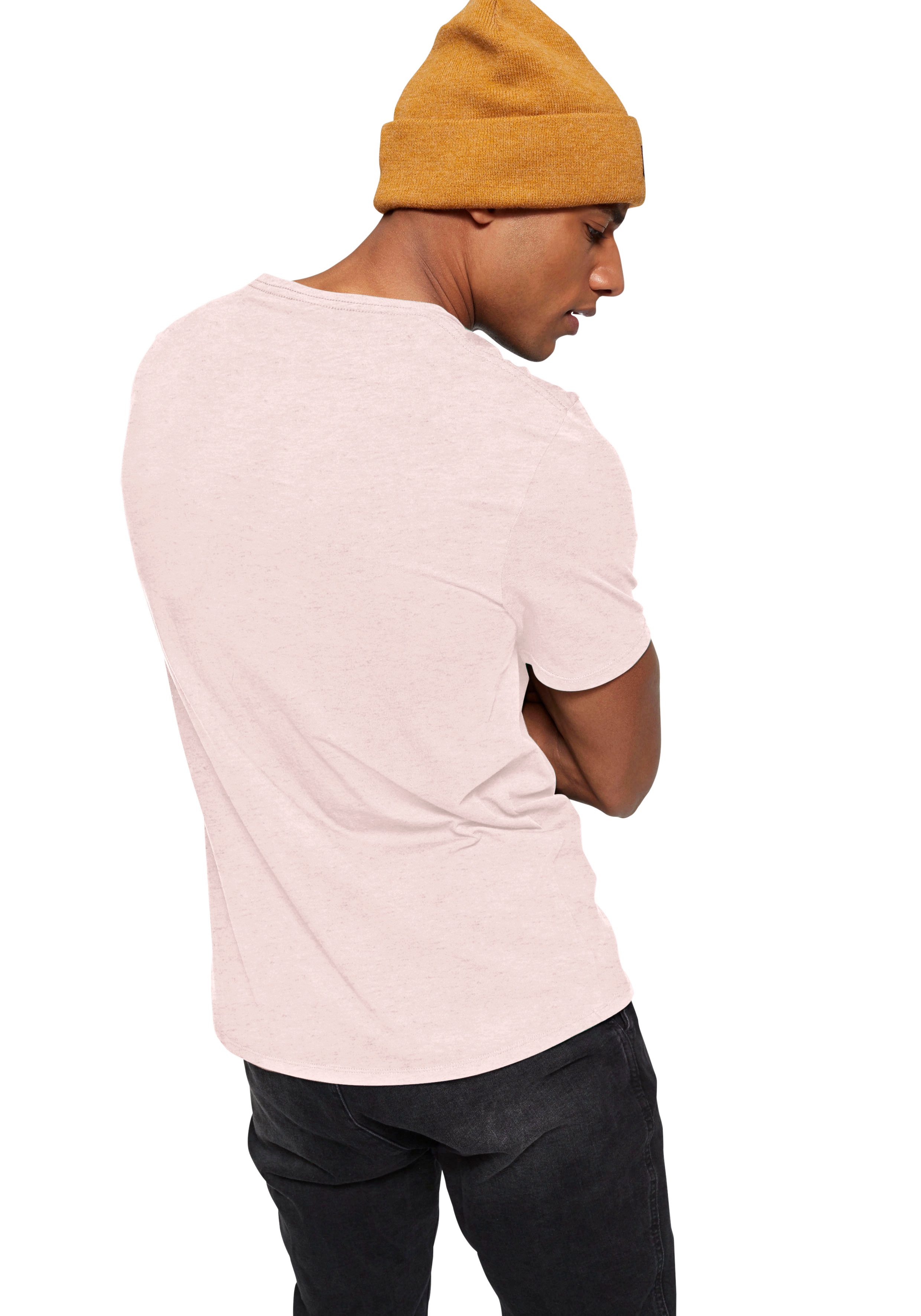 Converse T-Shirt UNISEX CONVERSE GO-TO STAR CHEVRON LOGO STANDARD FIT T-SHIRT (1-tlg)