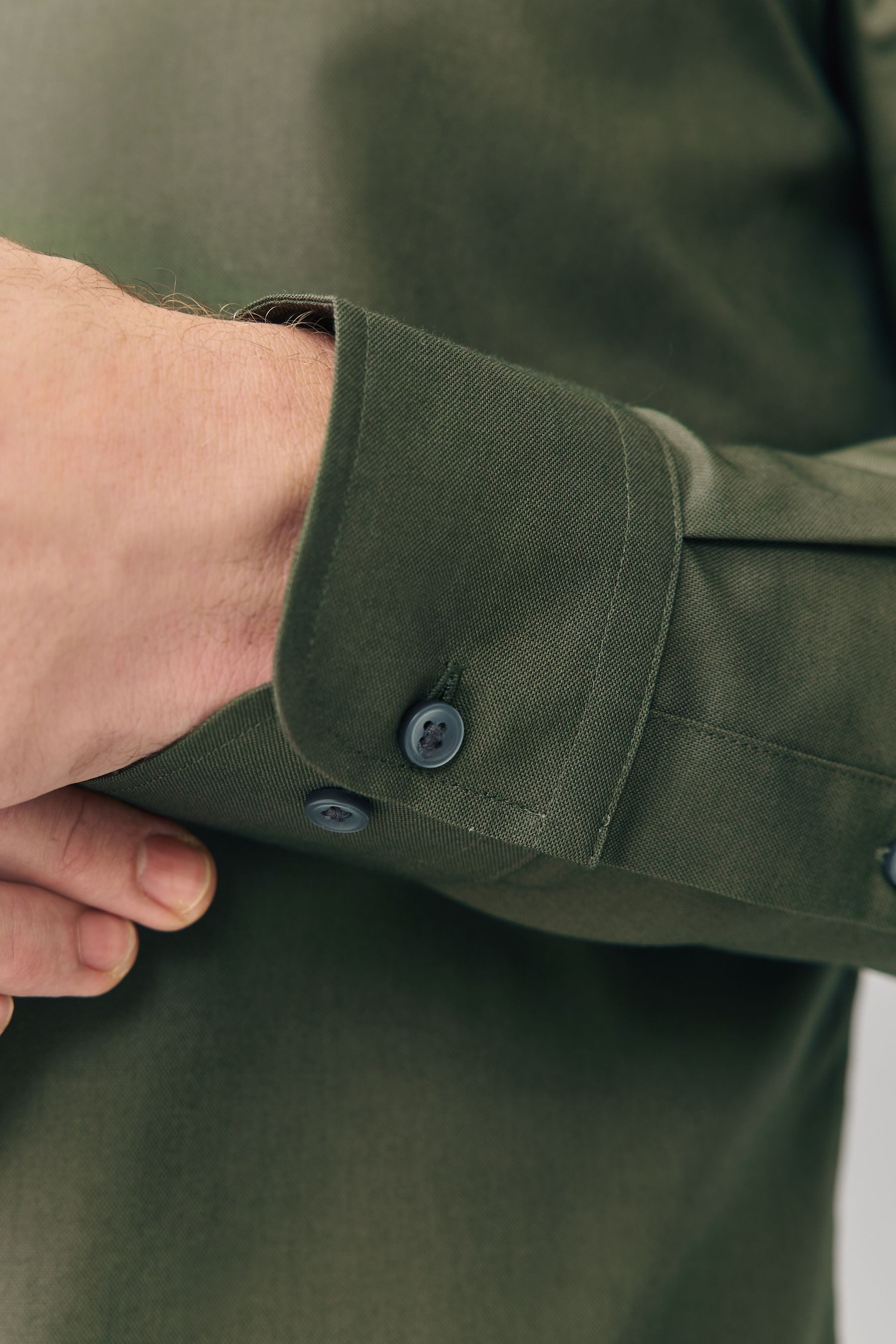 Next Langarmhemd Festliches Slim Fit Hemd und Krawatte im Set (2-tlg)