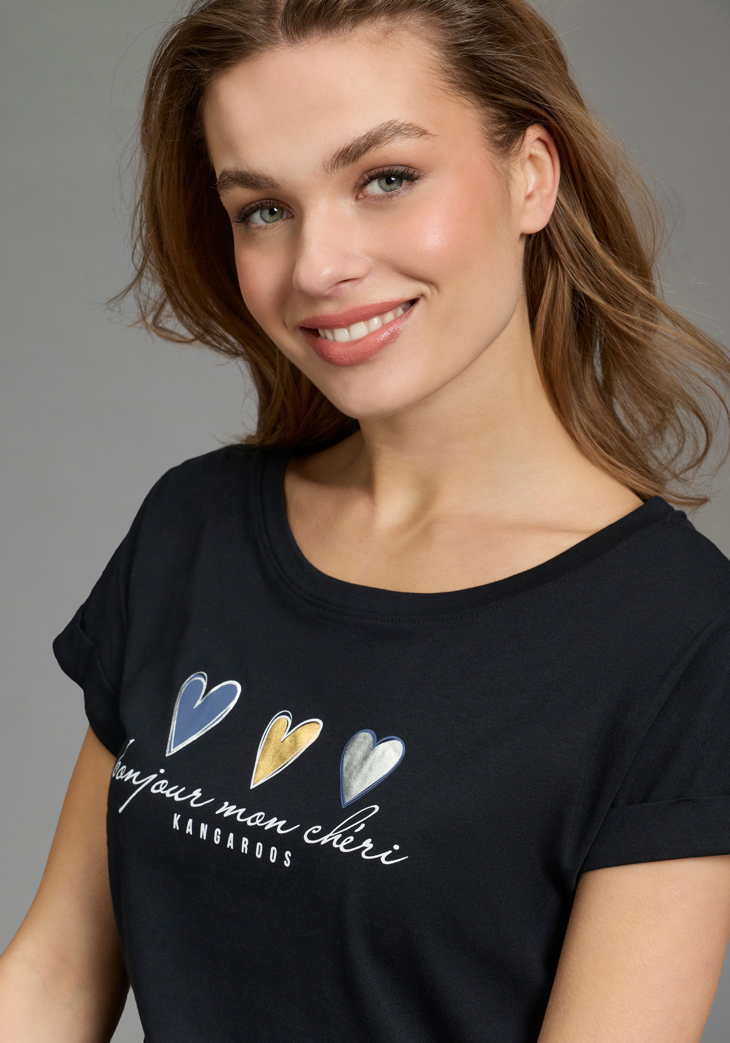 KangaROOS Kurzarmshirt mit süßen Herz-Logodruck – Bild 4 von 5