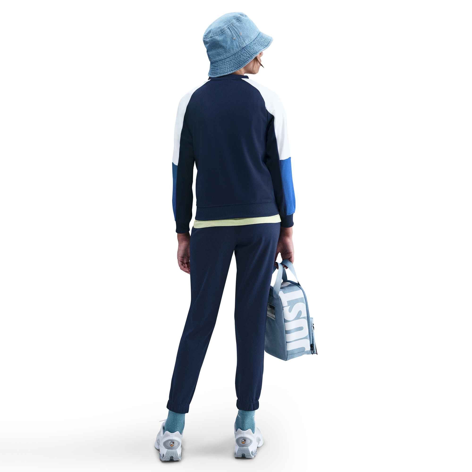 Nike Sportswear Trainingsanzug K NSW DF TRACKSUIT PK CREW (2-tlg), zweiteiliges Set, mit Eingriffstaschen am Unterteil, schnell trocknend