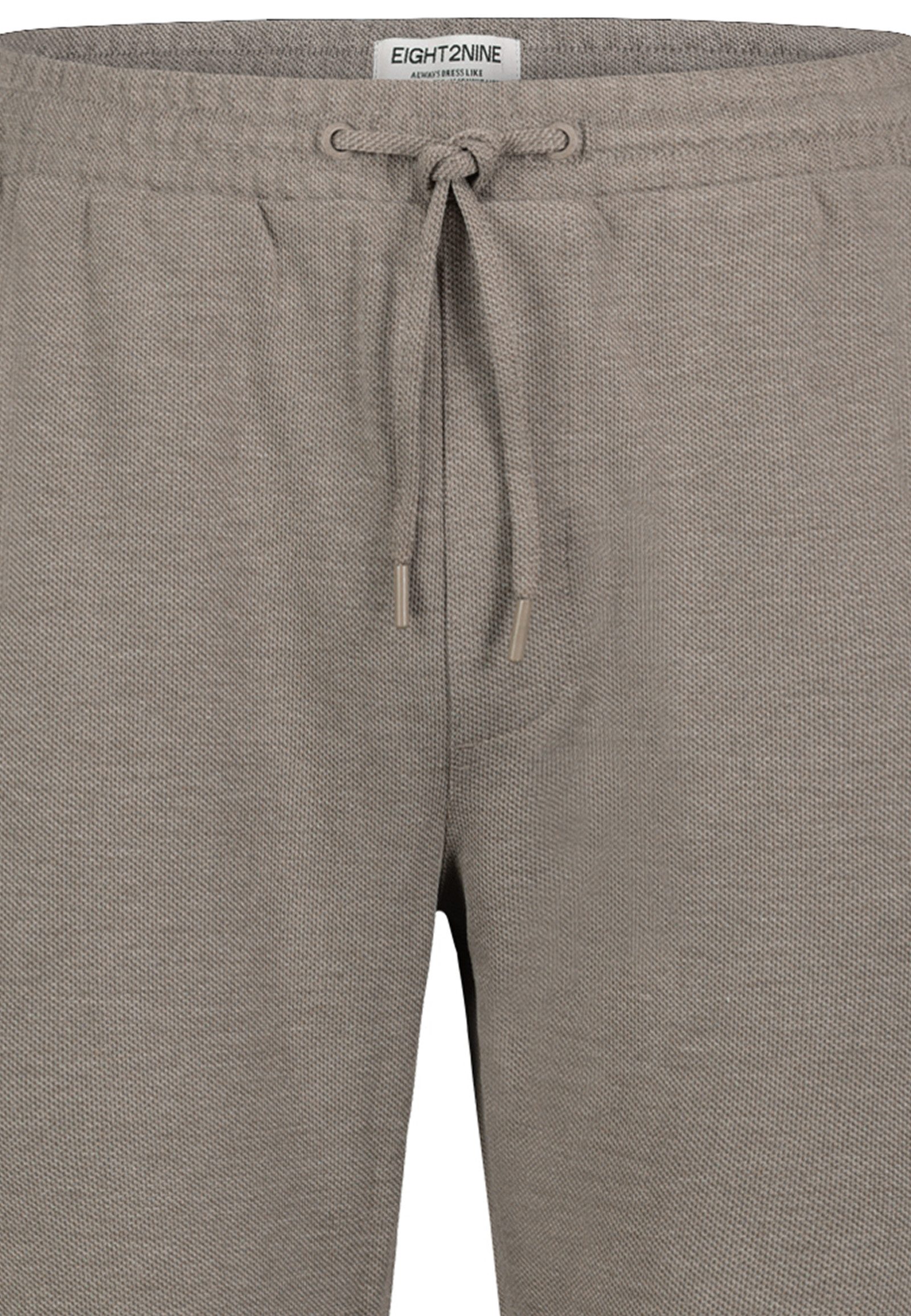 Eight2Nine Chinohose Verstellbarer Bund Kordelzug Paspeltaschen Komfortabel (1-tlg) H16106AE62441_Pants