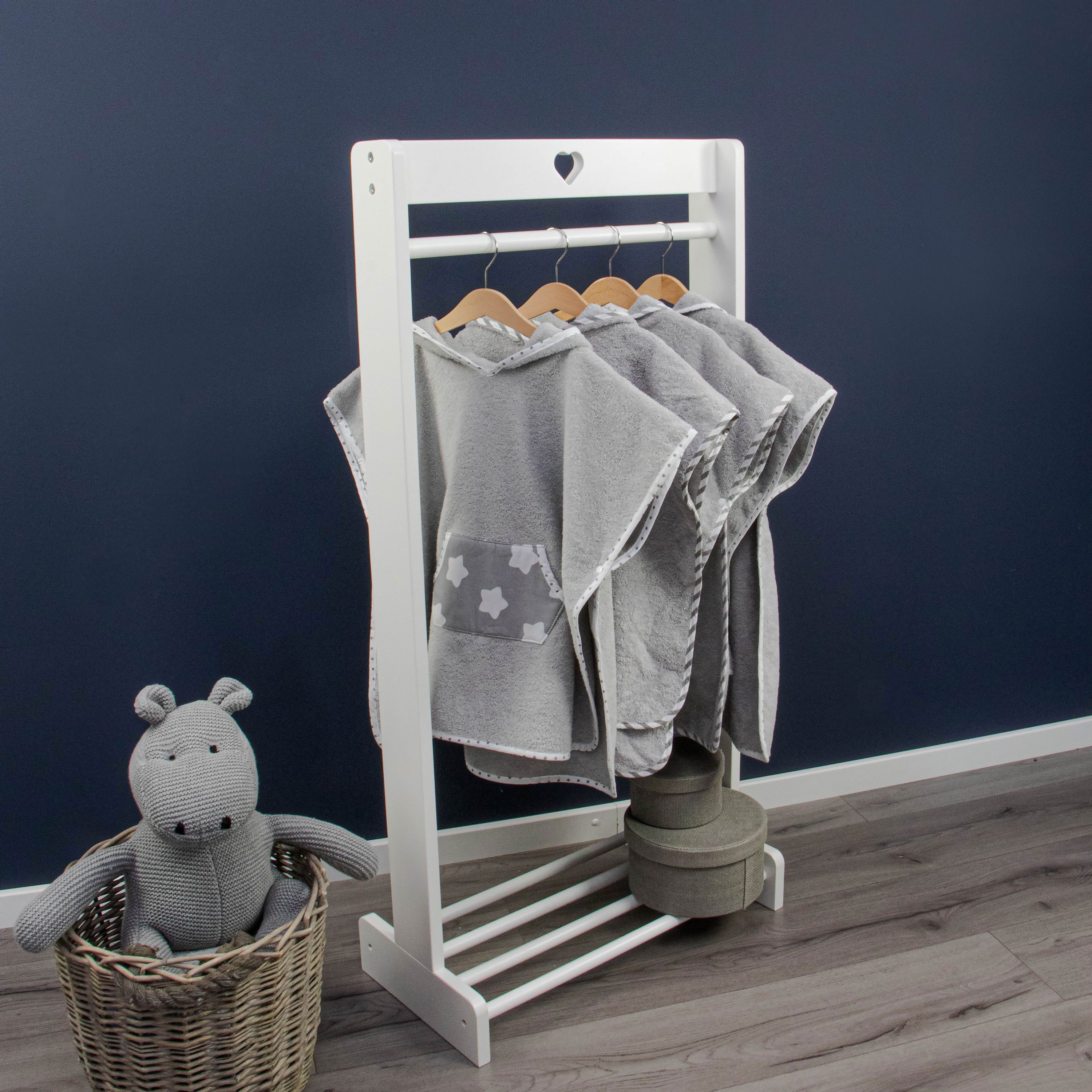 Badeponcho Finja 57x84cm mit Kapuze und Sterne-Muster in Grau