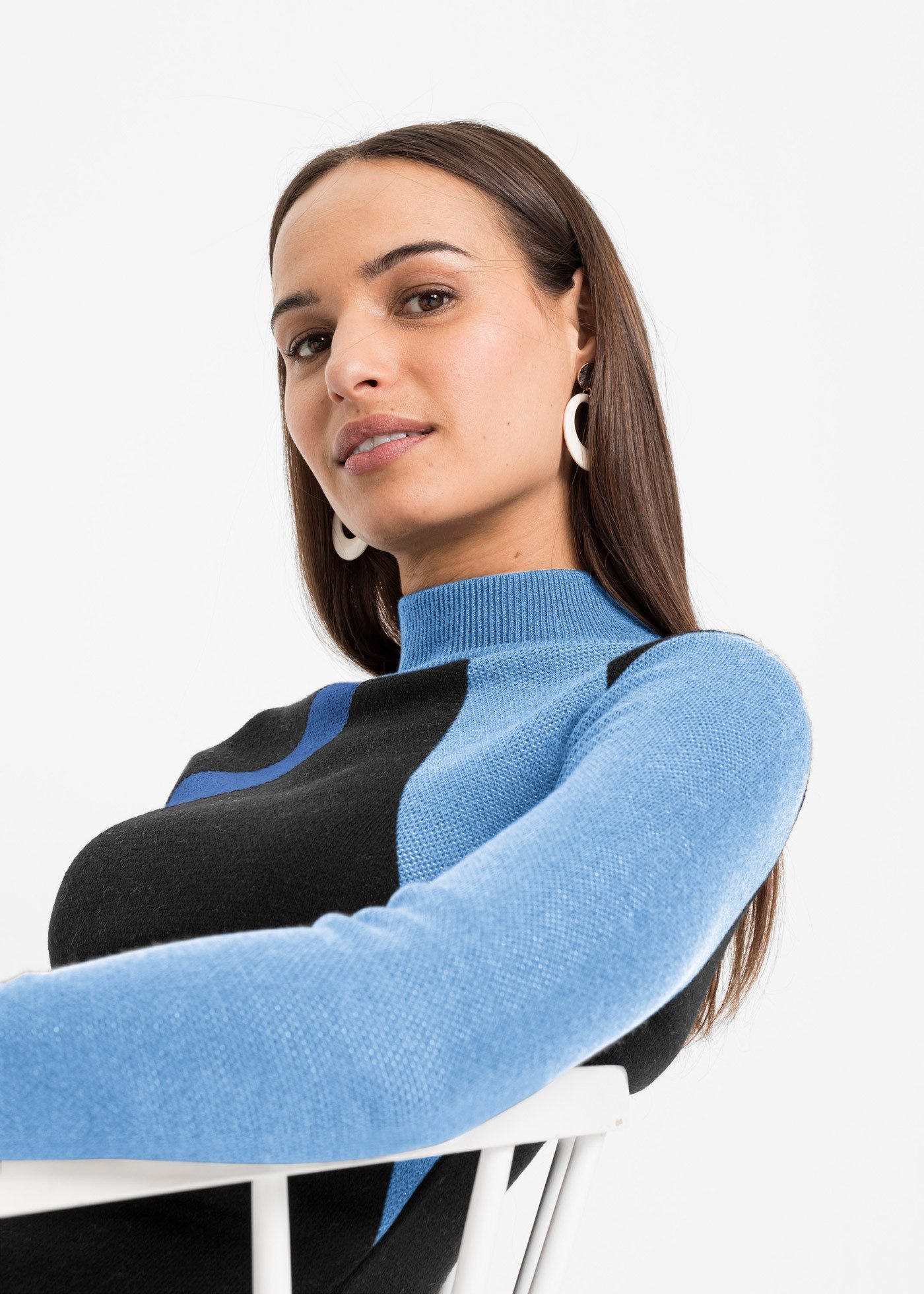 bonprix Strickkleid aus Polyacryl, eng anliegende Passform, mit Jacquard-Muster