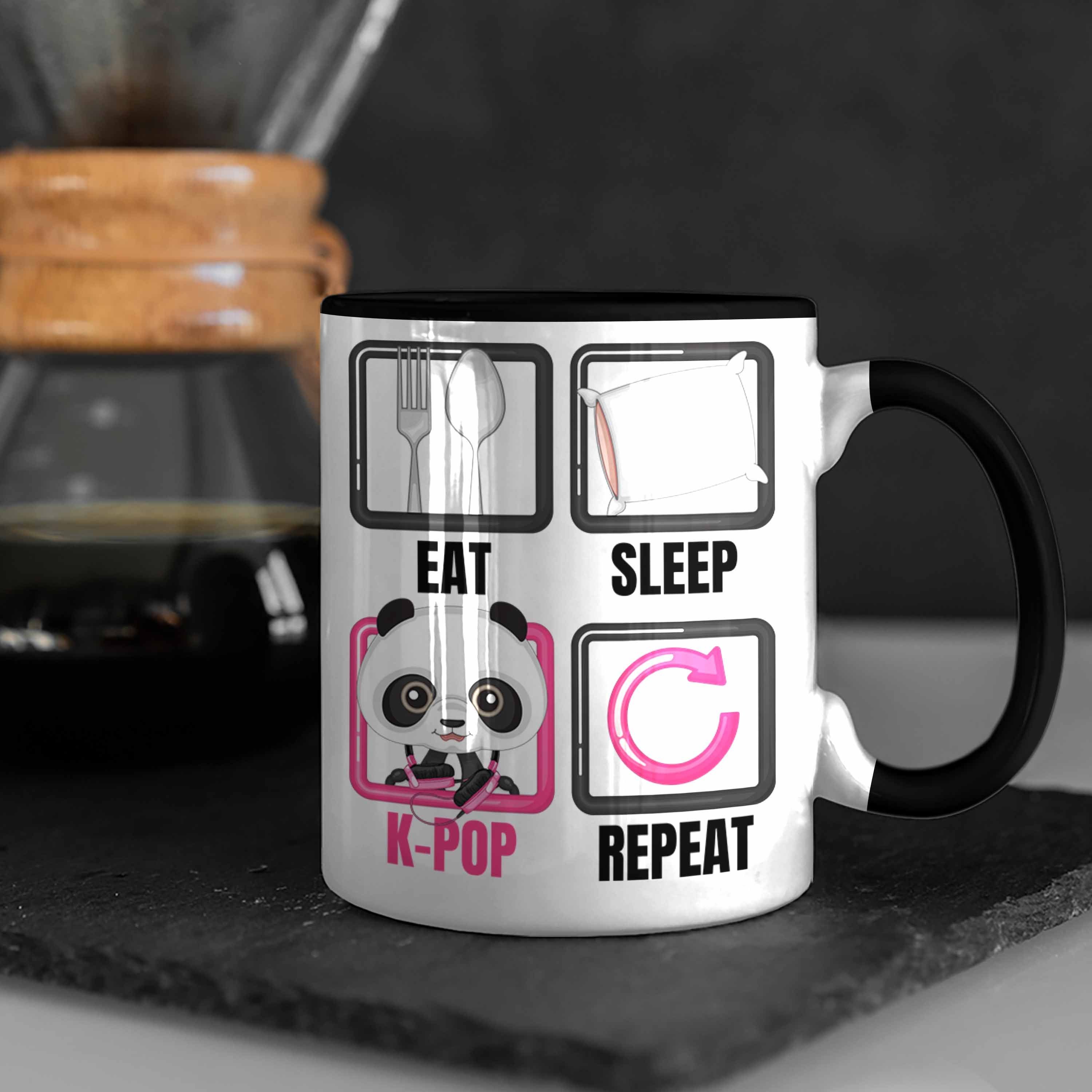 Trendation Tasse Eat Schwarz Musik Geschenkidee Sleep Tasse Koreanische K-Pop Kpop Geschenk Spr