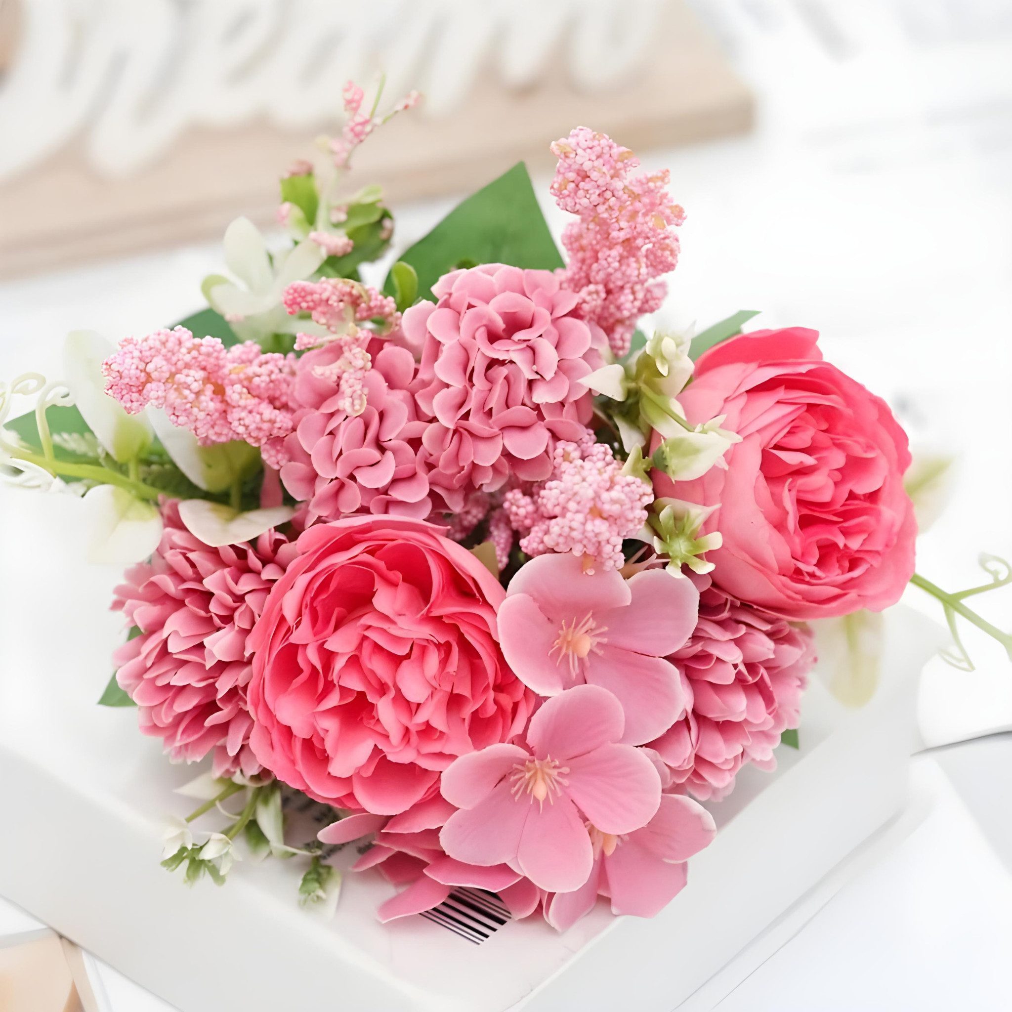 Kunstblumenstrauß Kunstblumenstrauß aus Seidenblumen – Kunstrosen, günstig online kaufen