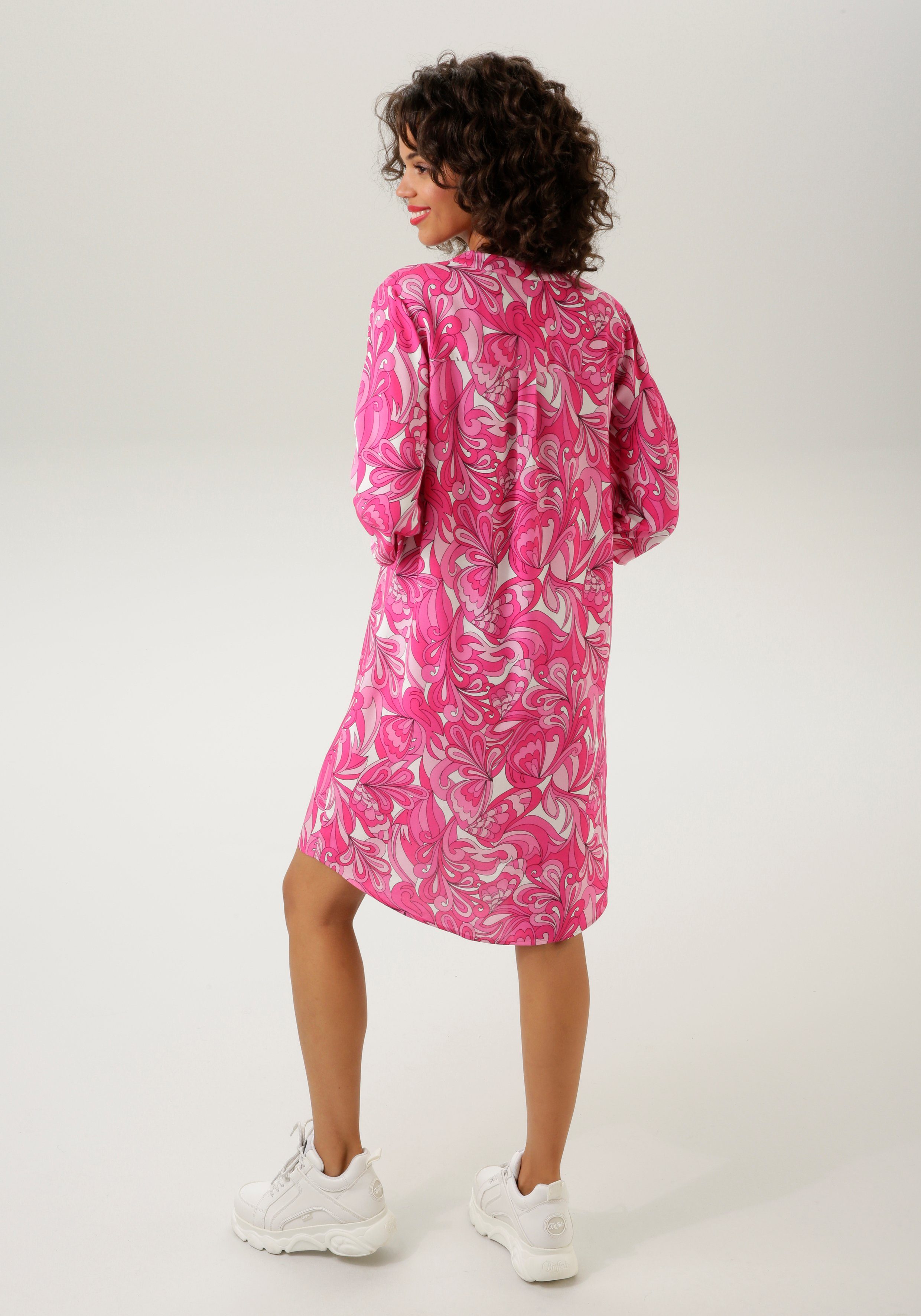 Aniston CASUAL Sommerkleid mit farbharmonischem, graphischem günstig online kaufen
