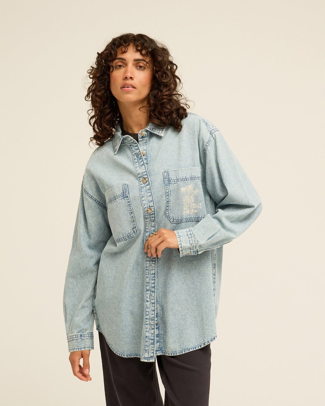 Billabong Jeanshemd DOWN THE COAST mit sportlichem Charakter, geradliniger Schnitt, aus Baumwolle