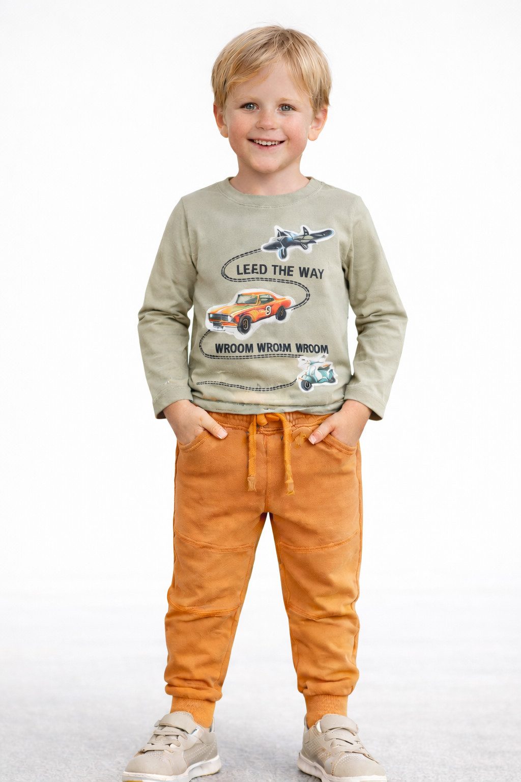 Hust & Claire Langarmshirt Anton (1-tlg) Hust & Claire Langarmshirt “Anton” mit Fahrzeug-Print für Jungen