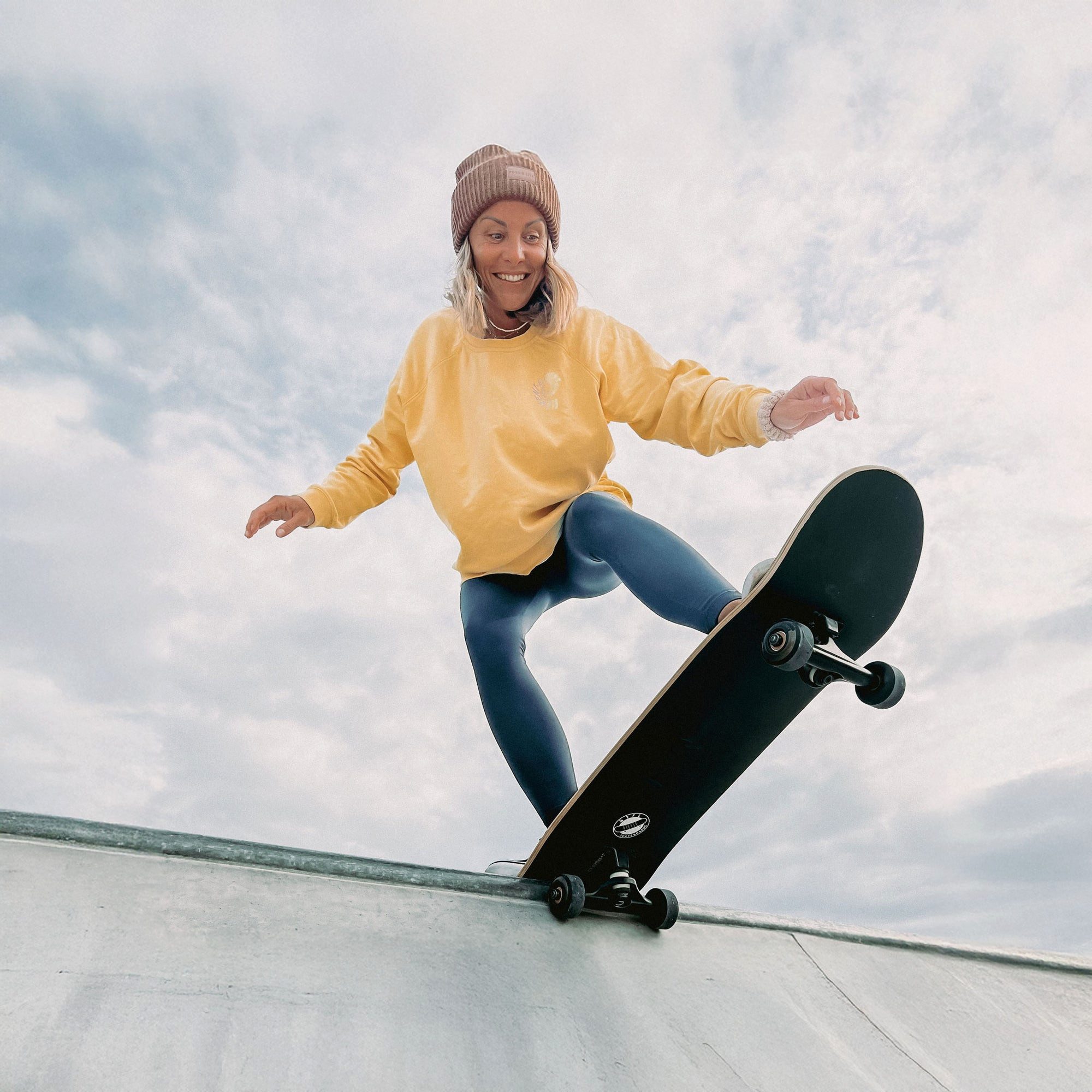 BTFL Skateboard Black Edt. - Komplettskateboard