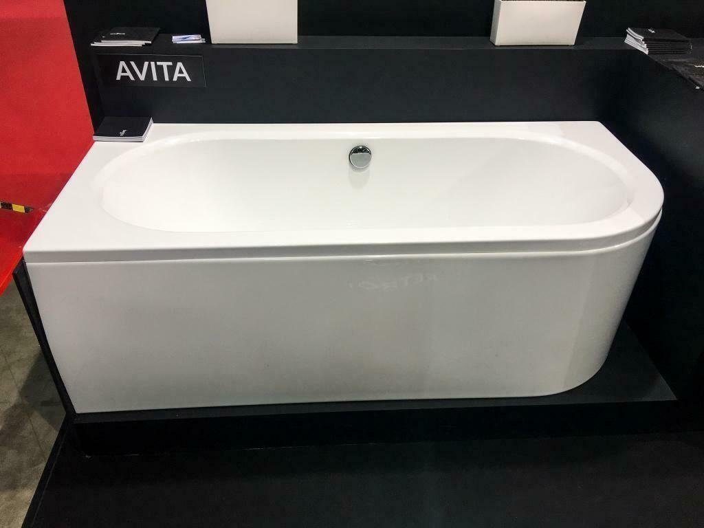 JVmoebel Badewanne Eckwanne in Weiß mit abgerundeten Formen Sofort, Made in Europa