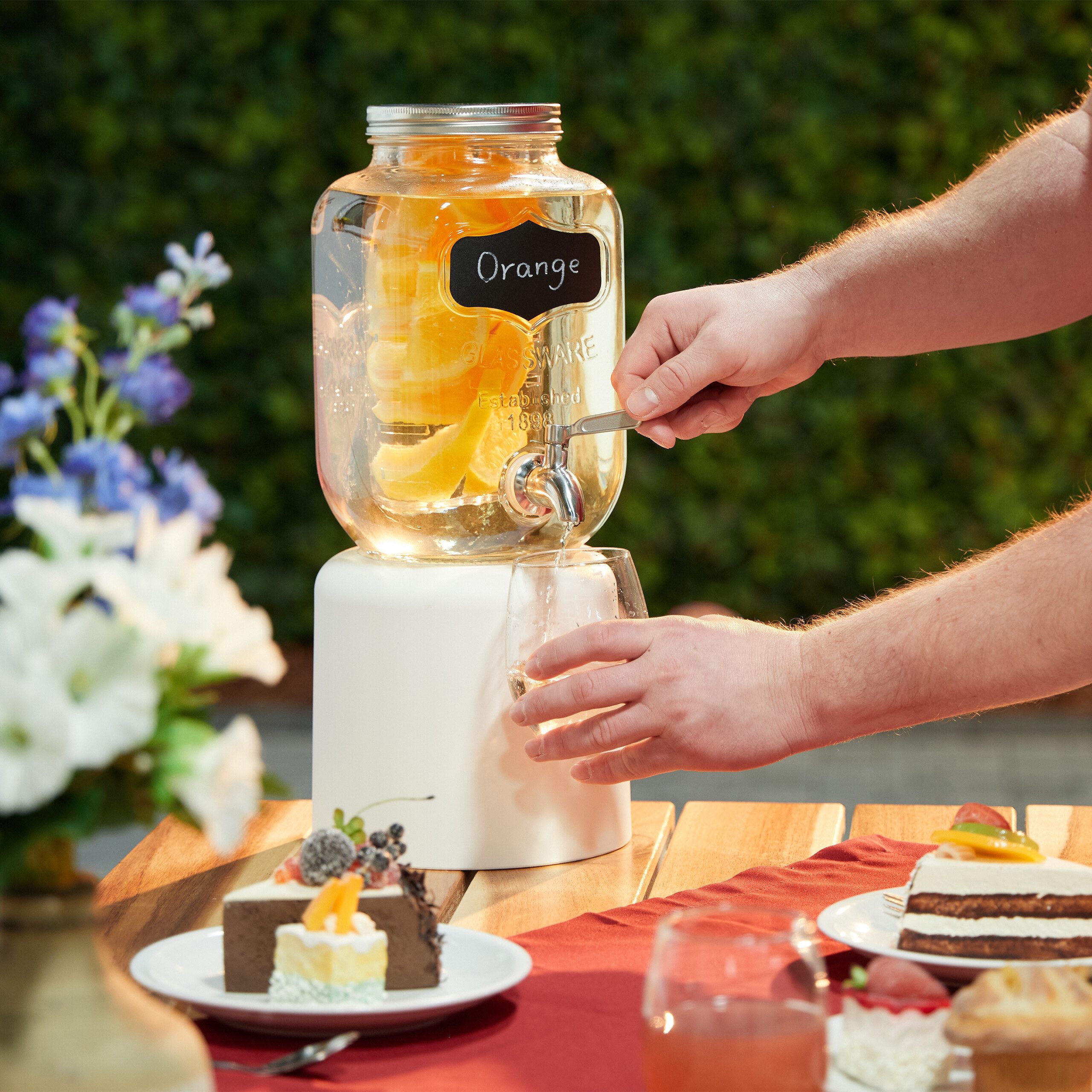 relaxdays Getränkespender mit Fruchteinsatz 4 L