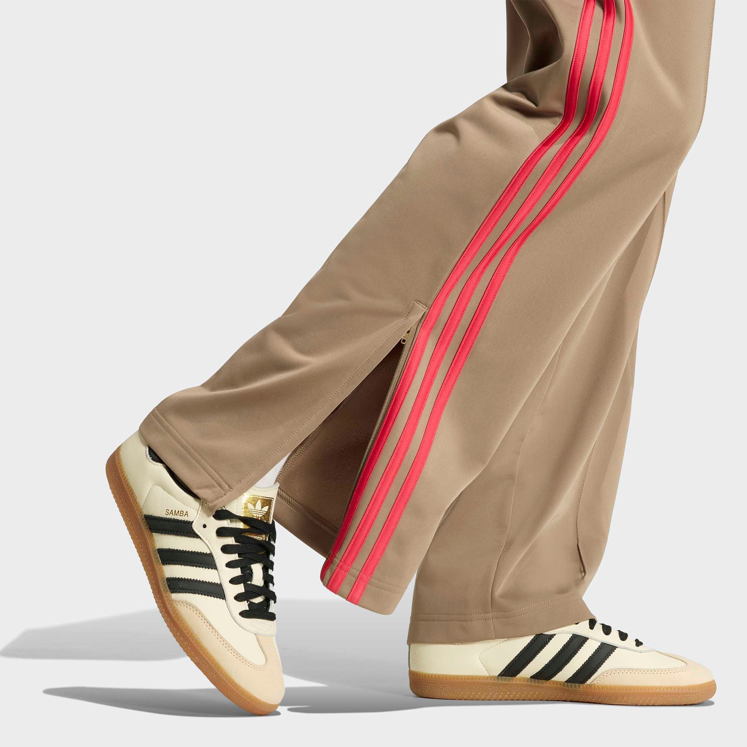 adidas Originals Sporthose FIREBIRD LOOSE Firebird Loose Sporthose, lässig geschnitten