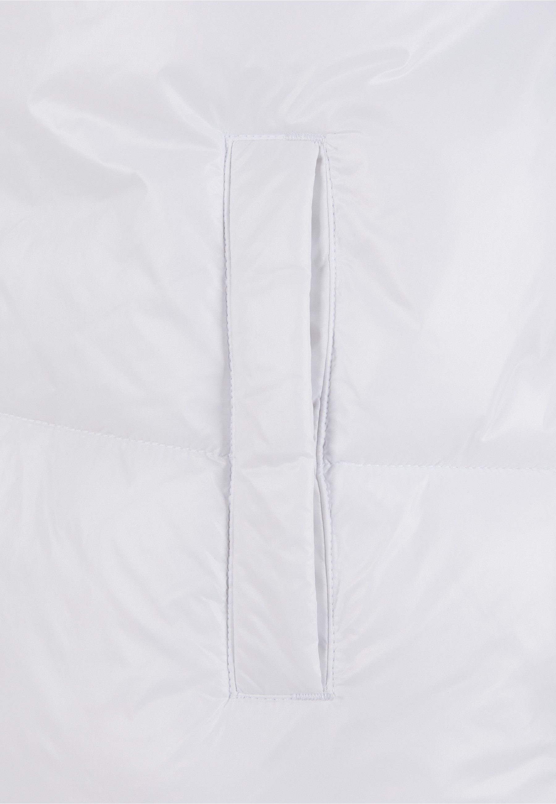 URBAN CLASSICS Winterjacke Urban Classics Ladies Recycled Short Shiny Puffer Jacket (1-St)