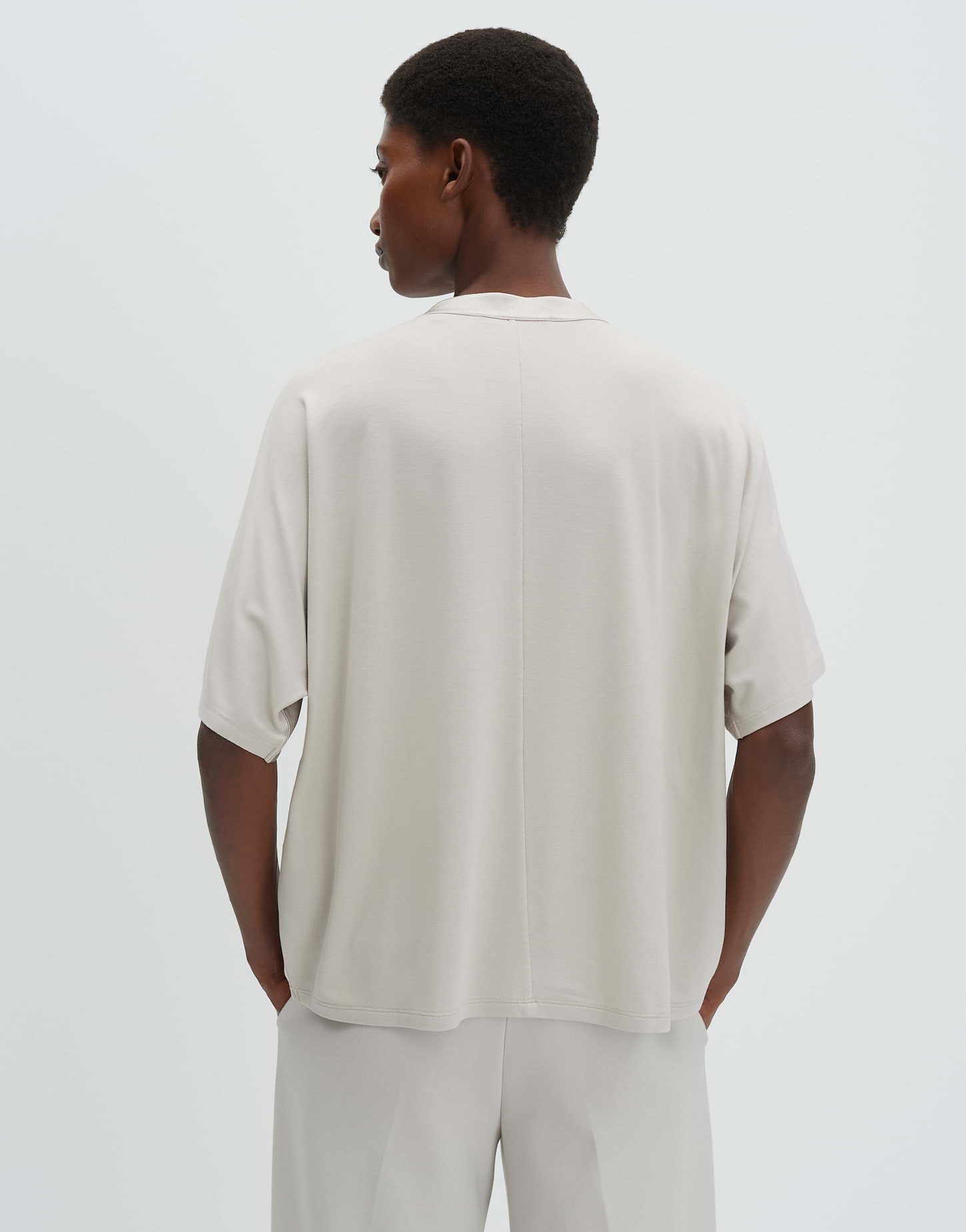 someday Kurzarmshirt Kensi mit Stehkragen Stehkragen und Knopfleiste, fließend im Fall