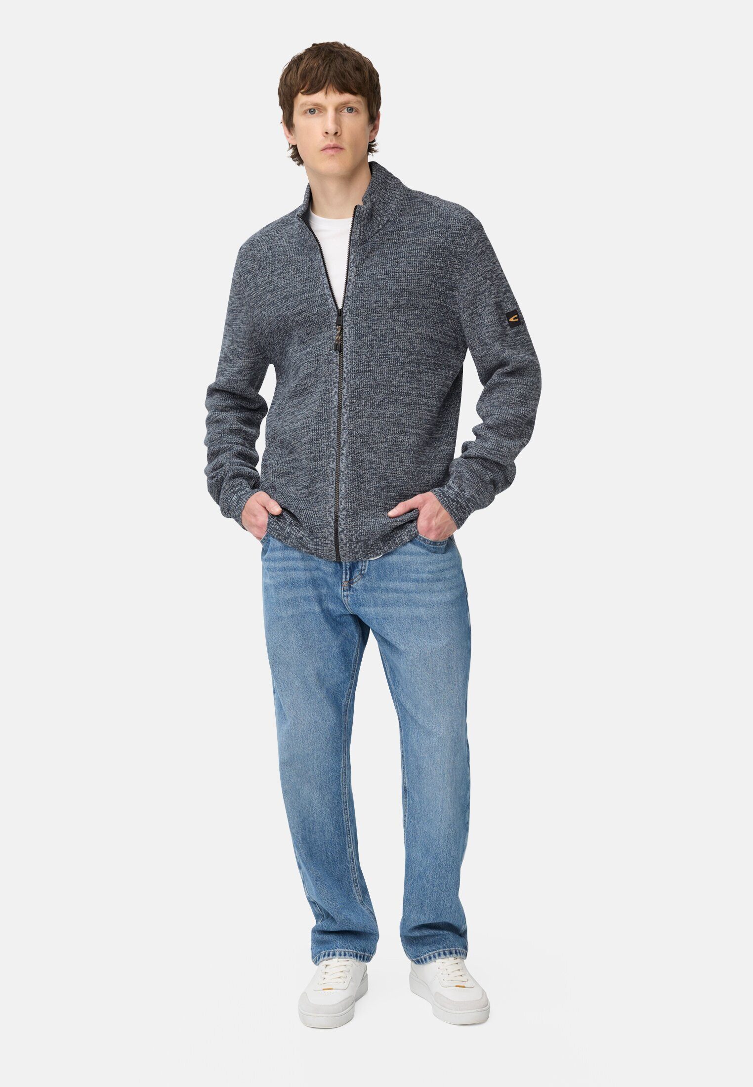 camel active Strickjacke aus einem soften Baumwollmix Langarm Stehkragen