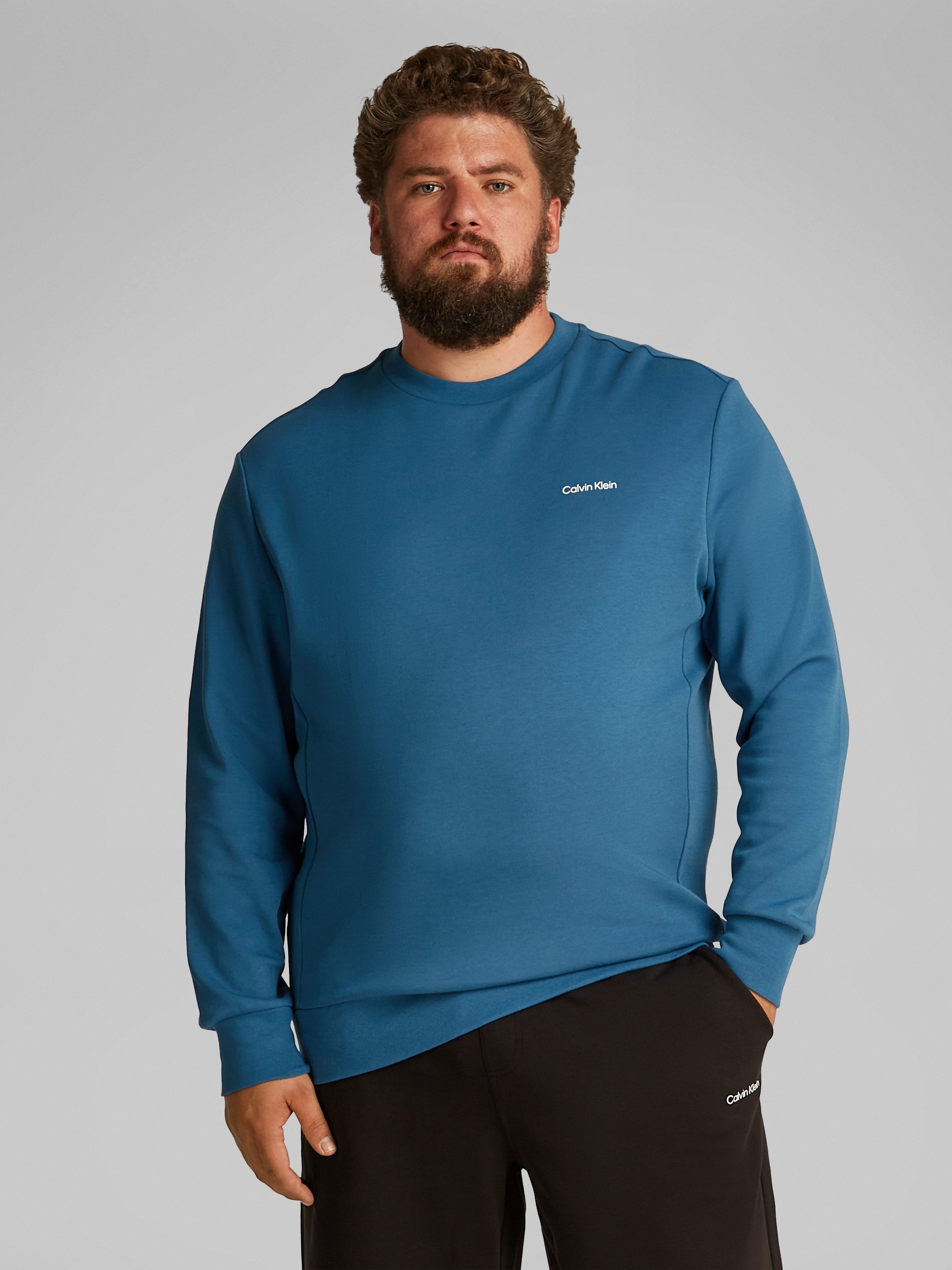 Calvin Klein Big&Tall Sweatshirt BT_MICRO LOGO REPREVE SWEATSHIRT in Großen Größen, mit Logoschriftzug