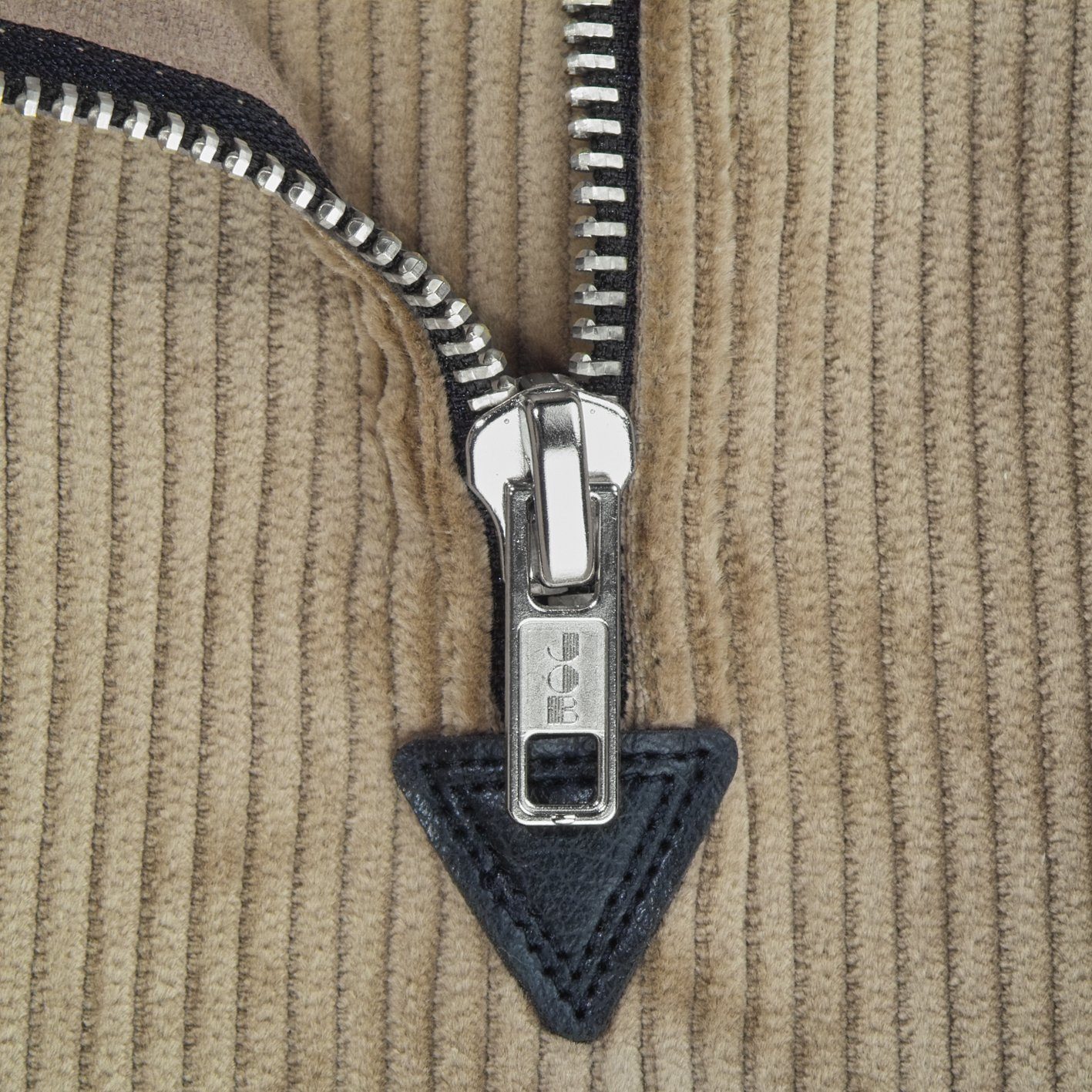 JOB Arbeitshose Zunfthose braun – Trenkercord Hose mit Schlag