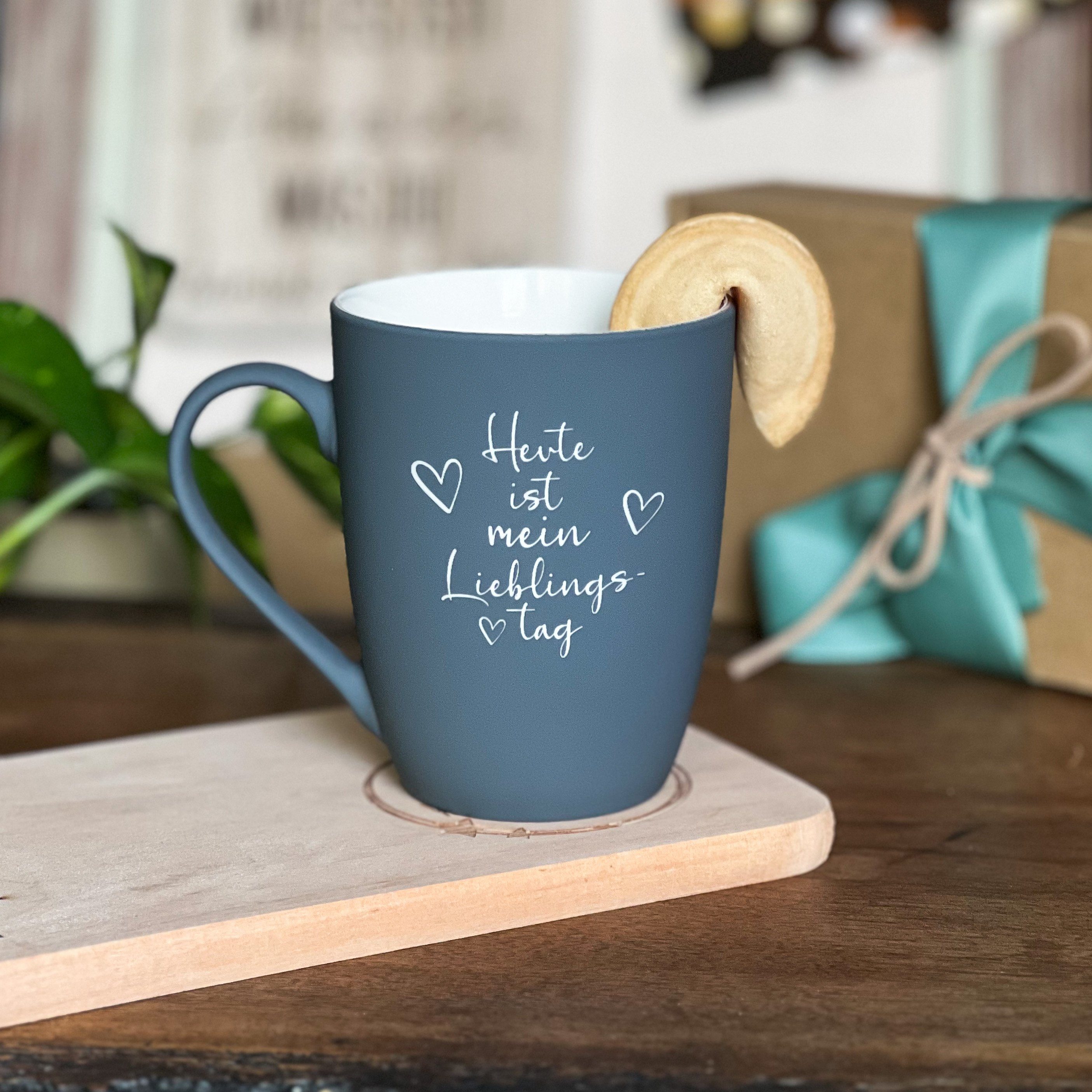 Tasse SOFT-TOUCH-Tasse mit beidseitiger Gravur, Geschenke für die Familie