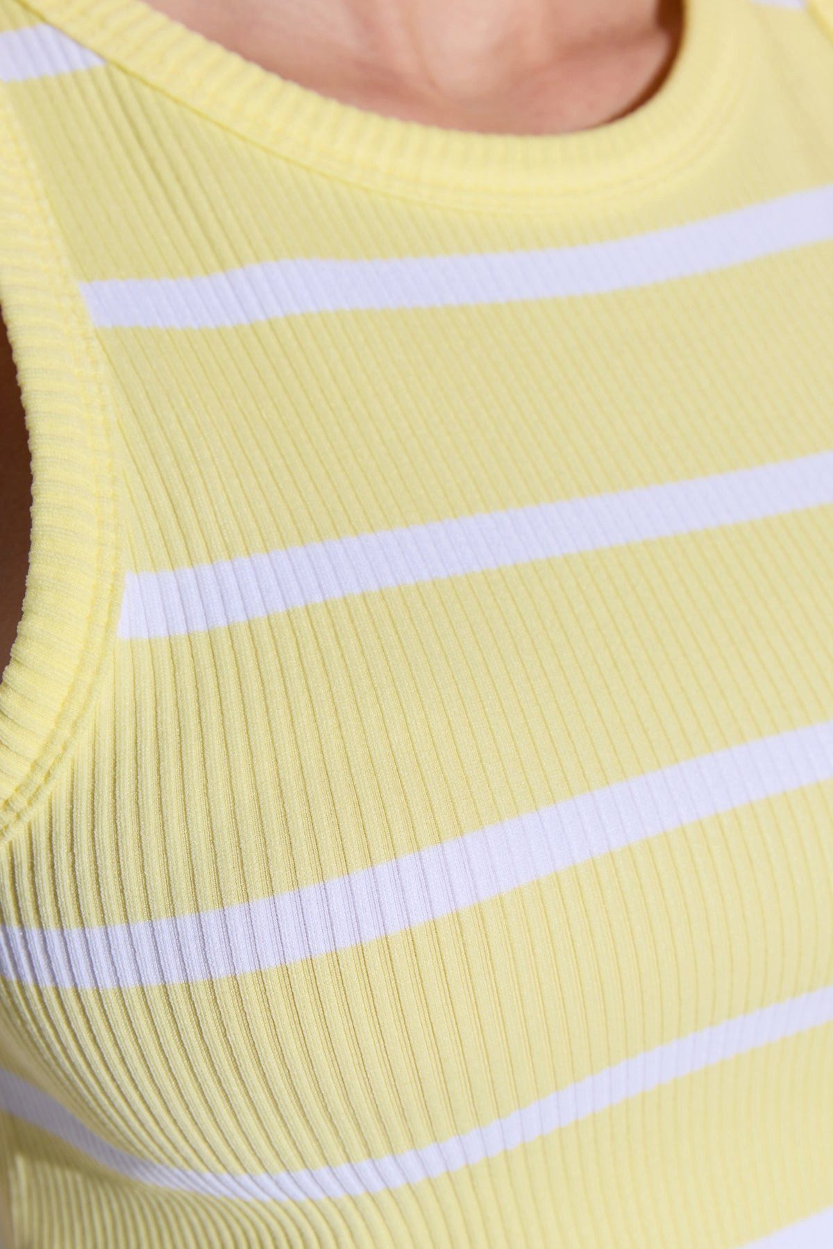 No Matter What Blusentop Neckholder-Crop-Bluse