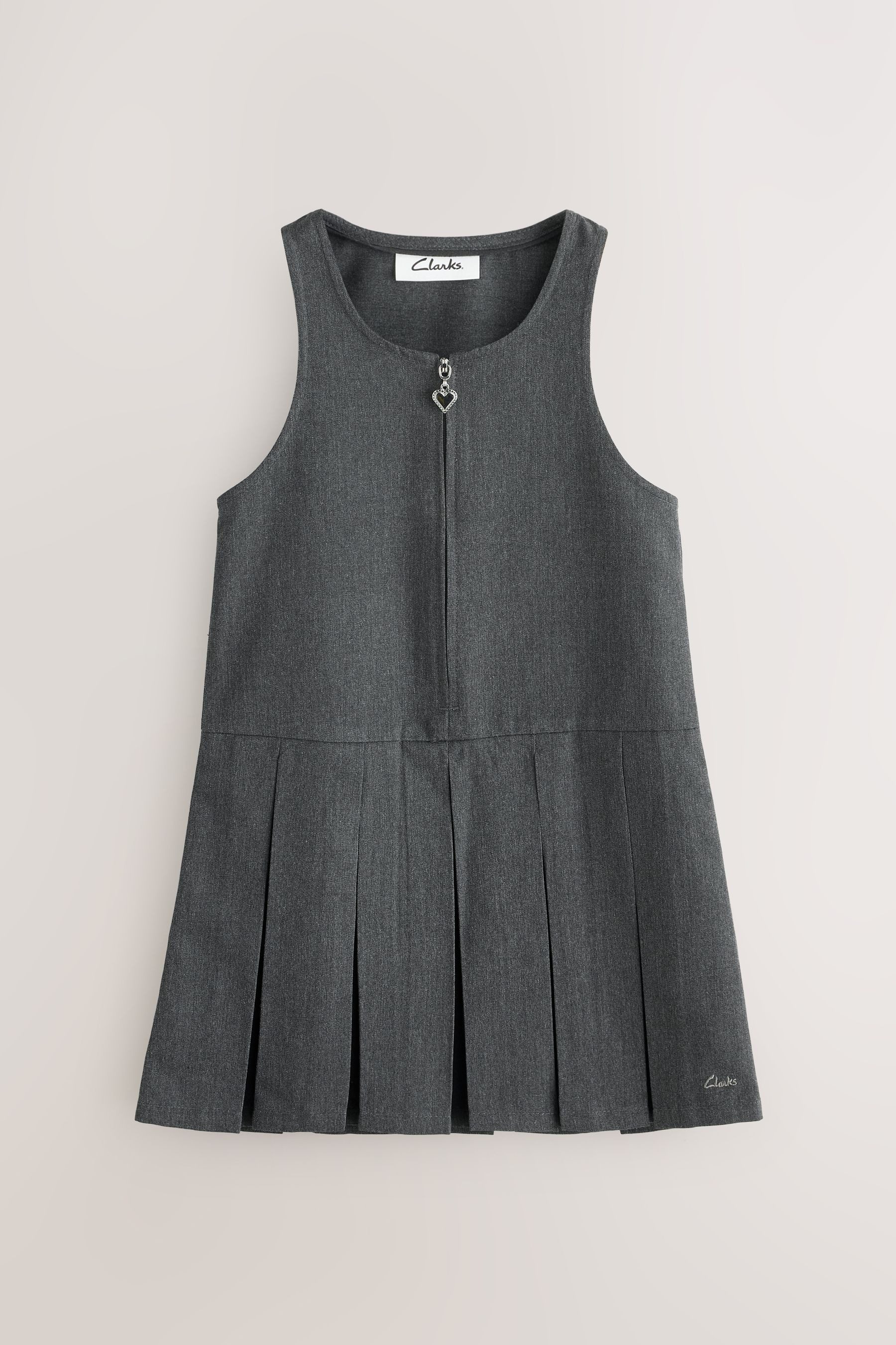 Clarks Plisseekleid Clarks Girls Trägerkleid mit RV vorne, 2er-Pack (2-tlg)