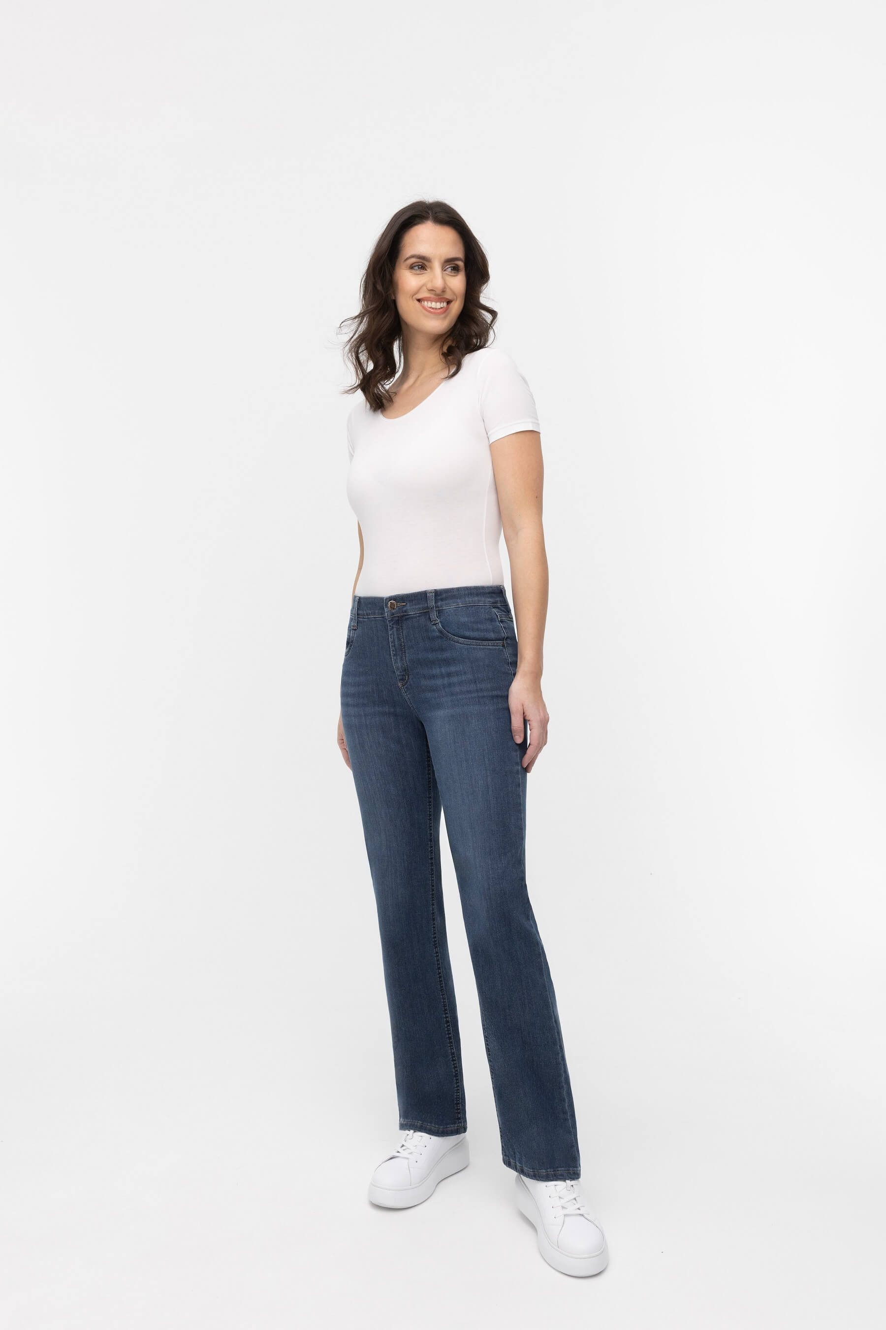 wonderjeans 5-Pocket-Jeans Relaxed Straight Cool, modern und vielseitig zu stylen – Bild 2 von 5