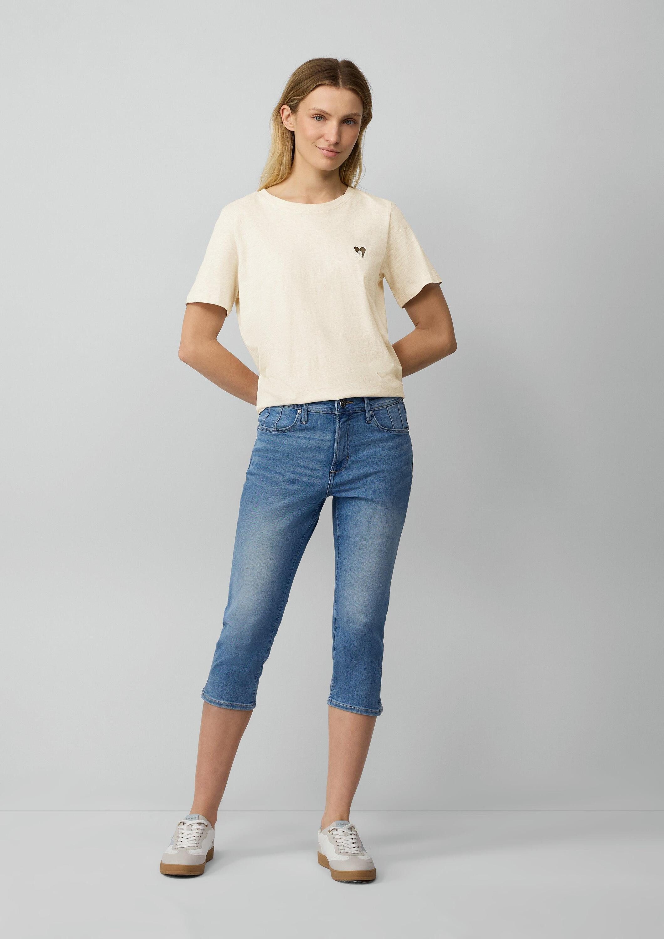 s.Oliver Slim-fit-Jeans Jeans-Hose BETSY Capri-Jeans Betsy / Slim Fit / Mid Rise / Slim Leg / Schlitz