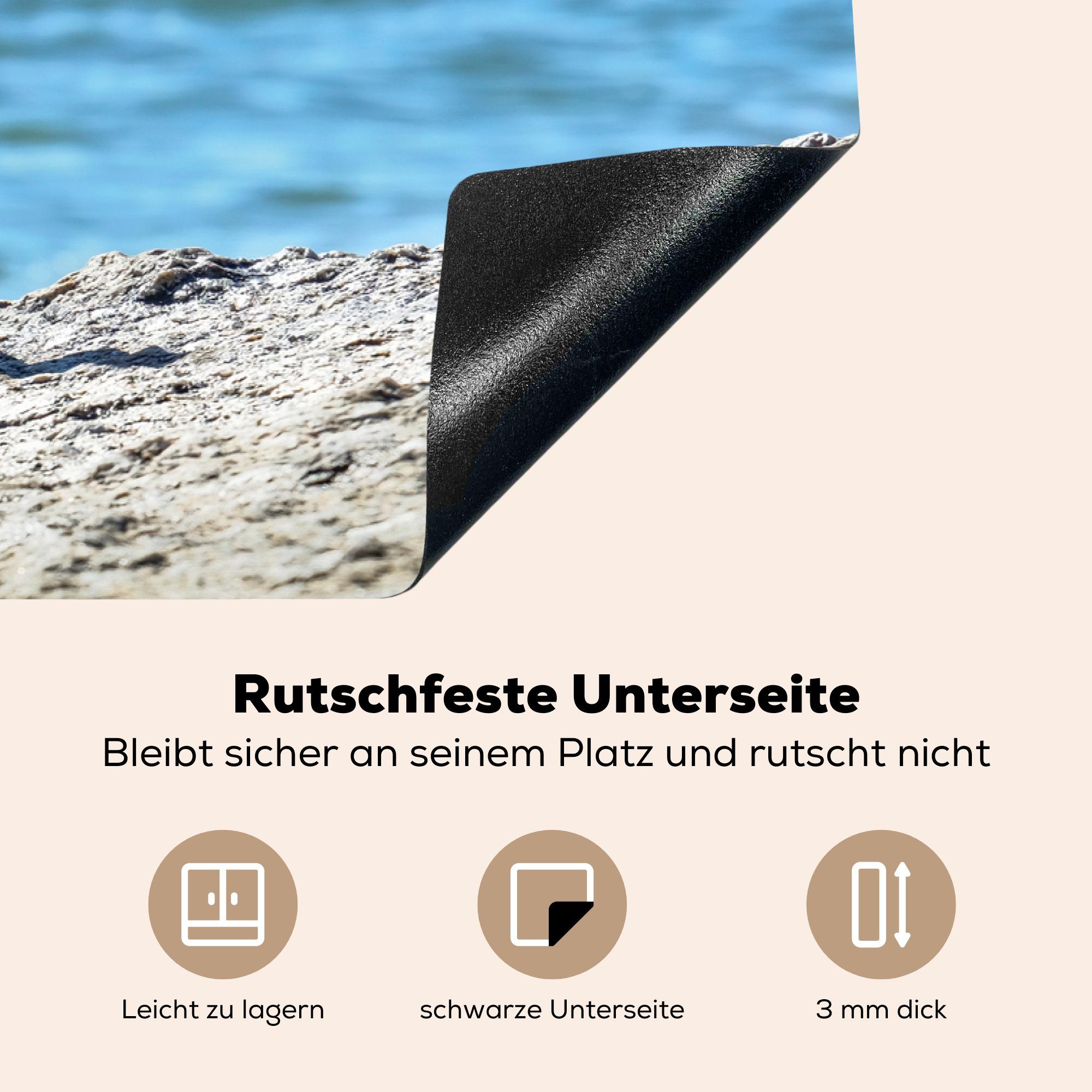 MuchoWow Herdblende-/Abdeckplatte Pinguin am Induktionskochfeld 81x52 cm, (1 die Strand Ceranfeldabdeckung tlg), von Vinyl, Schutz Boulders küche, für Beach