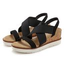 LASCANA Sommerschuh, offener Schuh, Sandale, Keilsandalette, Sandalette mit elastischen Riemchen VEGAN