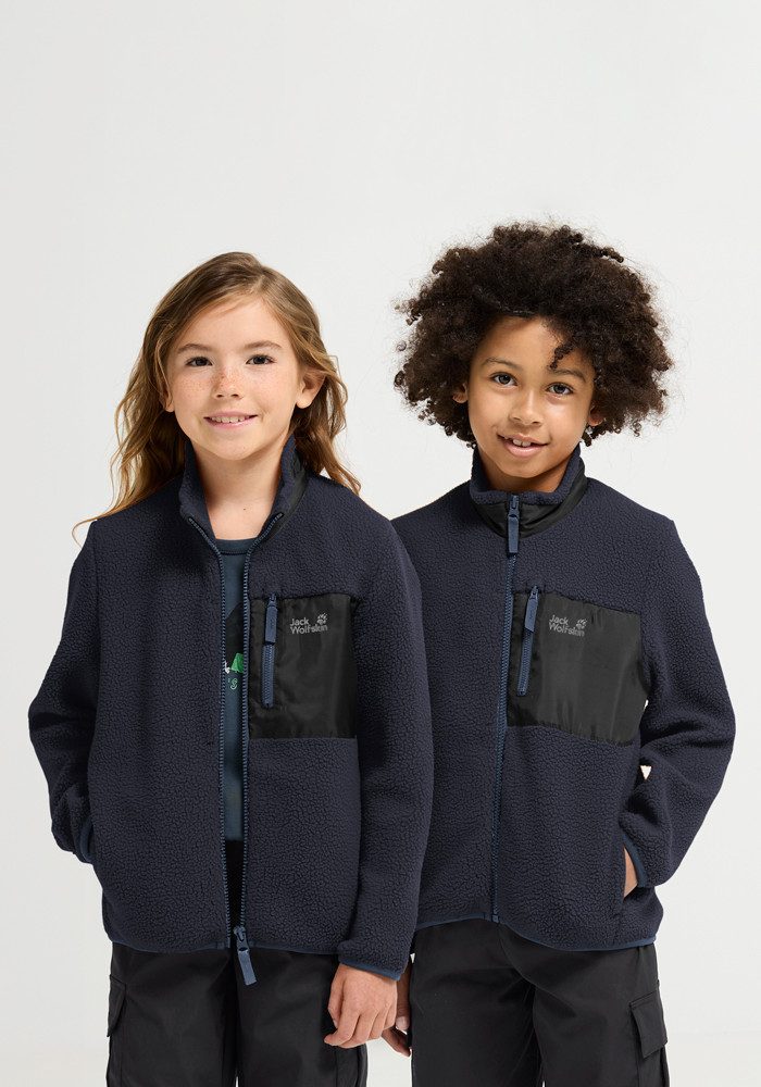 Jack Wolfskin Fleecejacke LITE CURL FZ K mit aufgesetzter Brusttasche mit Zipper, atmungsaktiv, wasserabweisend