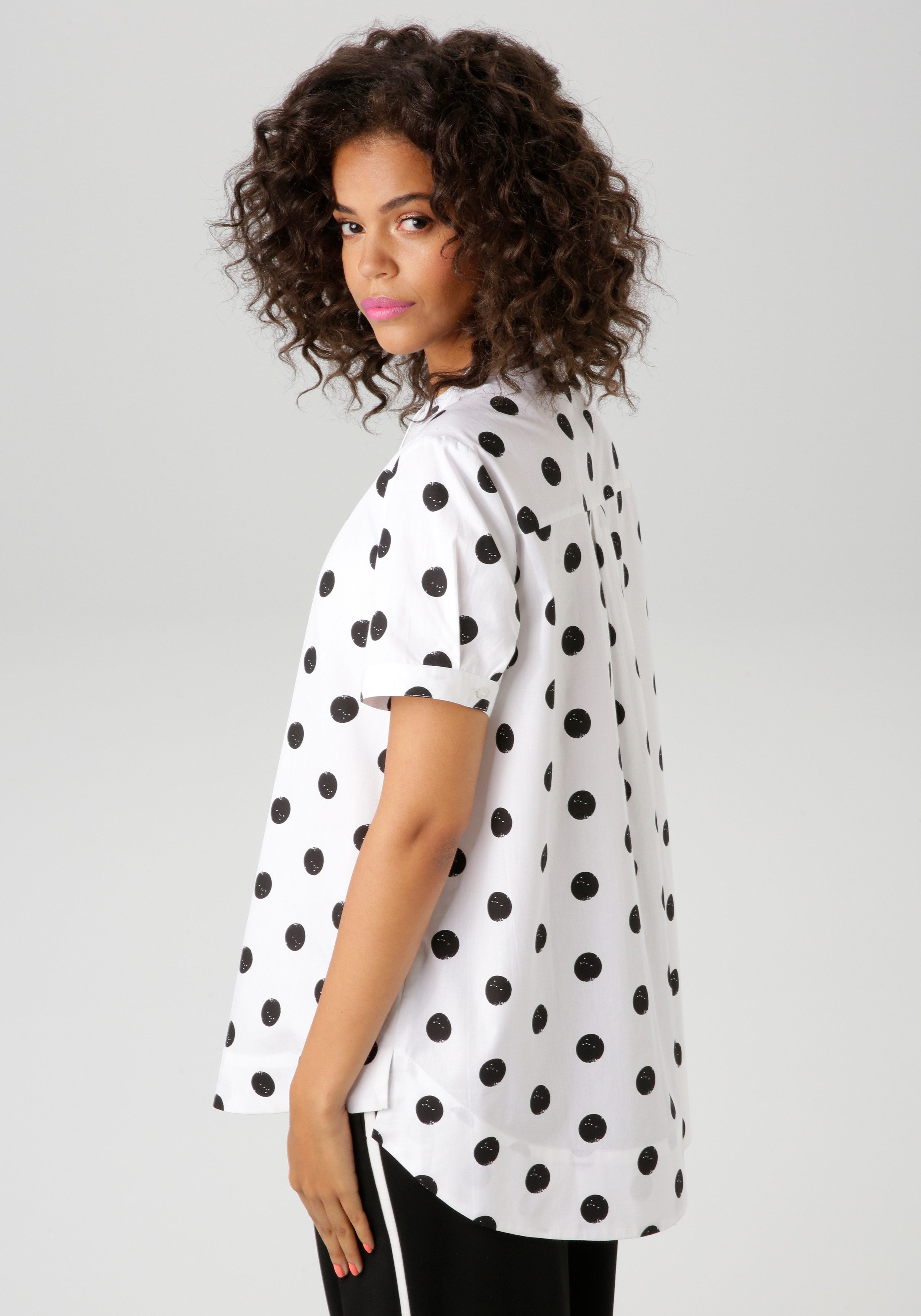 Aniston CASUAL Longbluse mit coolen Punkten günstig online kaufen