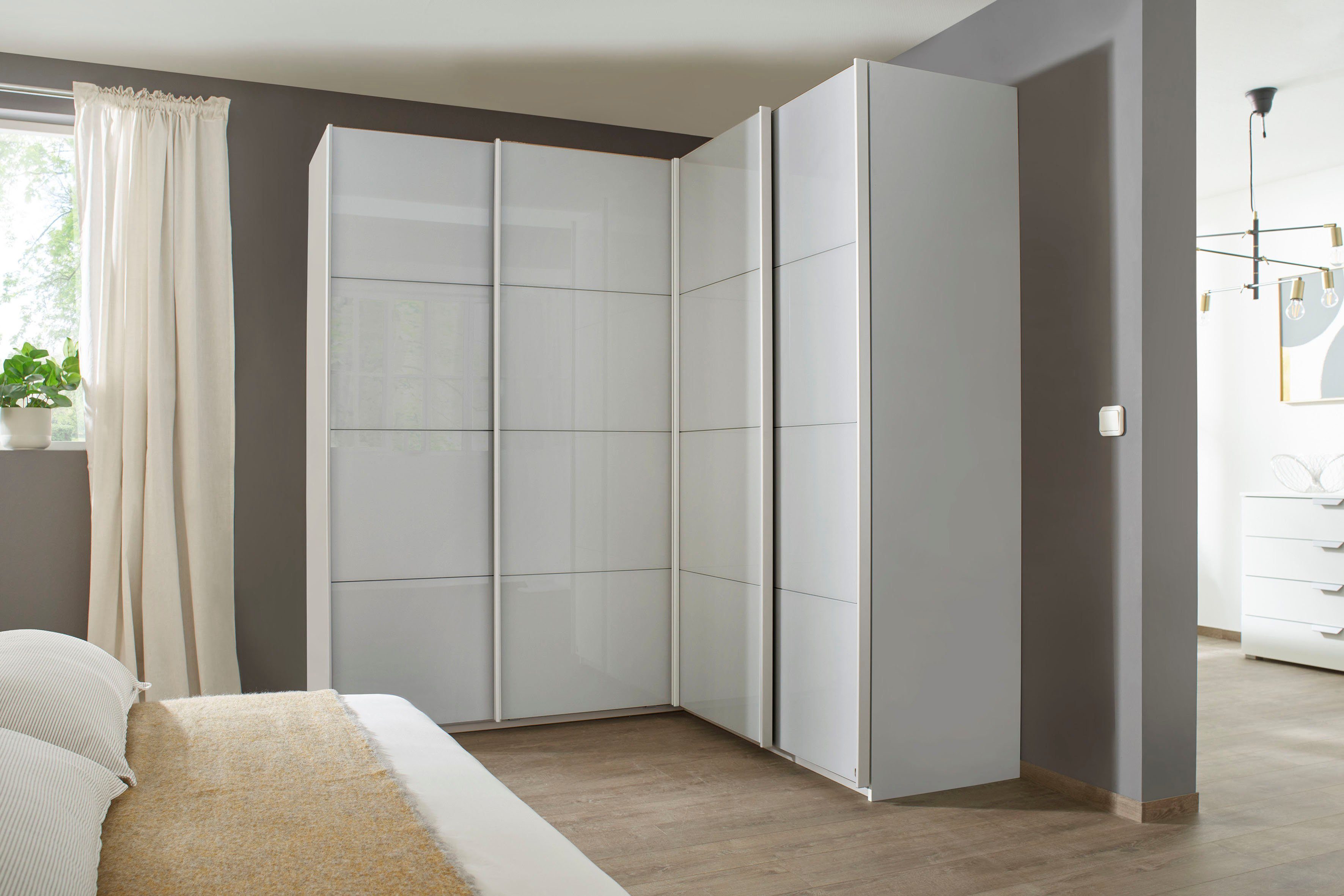 rauch Schwebetürenschrank Kleiderschrank Garderobe Eckkleiderschrank QUADRA mit edler Glasfront (in den Höhen 210/229 cm, inkl. Soft-Close-Funktion) großer Eckschrank mit viel Stauraum, Maß 181x187 cm MADE IN GERMANY