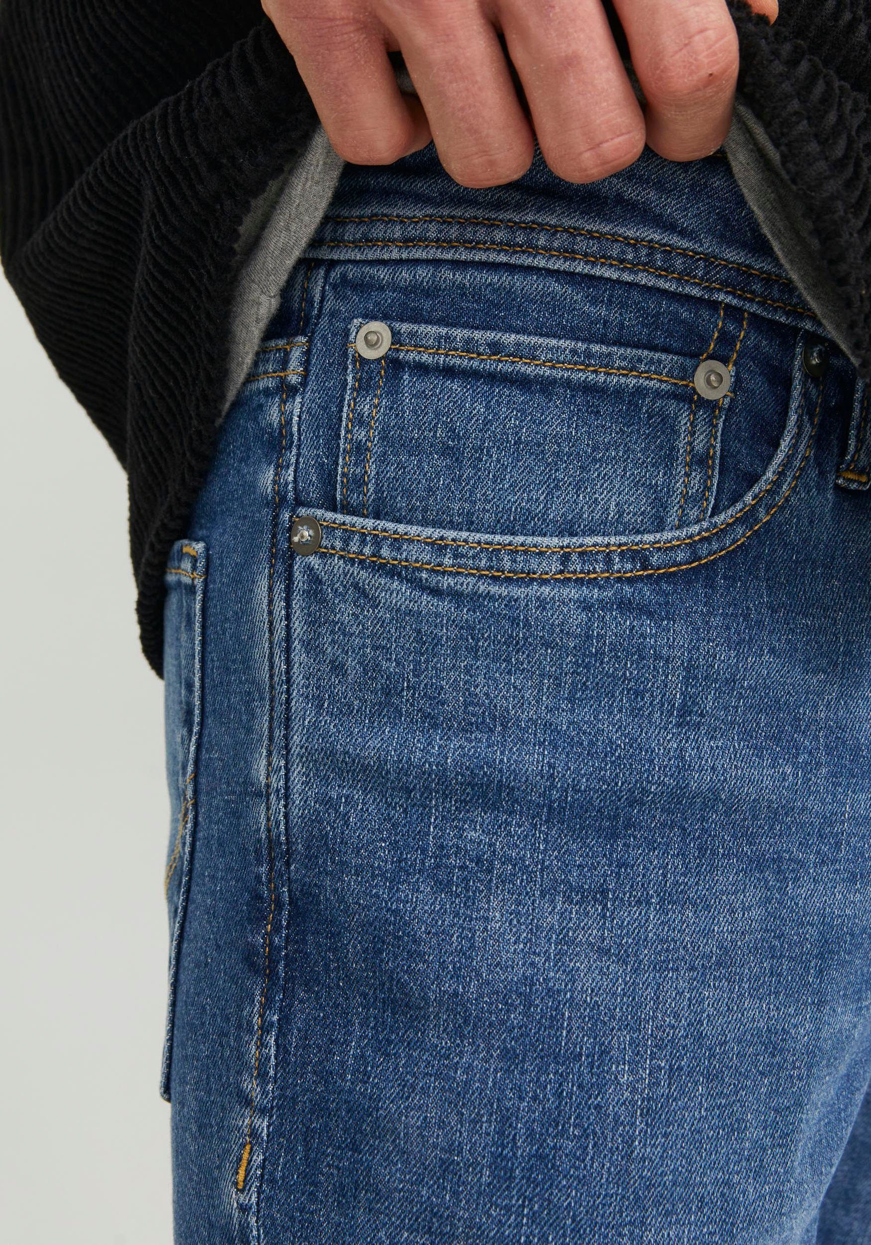 Jack & Jones Regular-fit-Jeans JJICLARK im Used-Look, Stretchkomfort und niedrige Leibhöhe Baumwolle, regular fit
